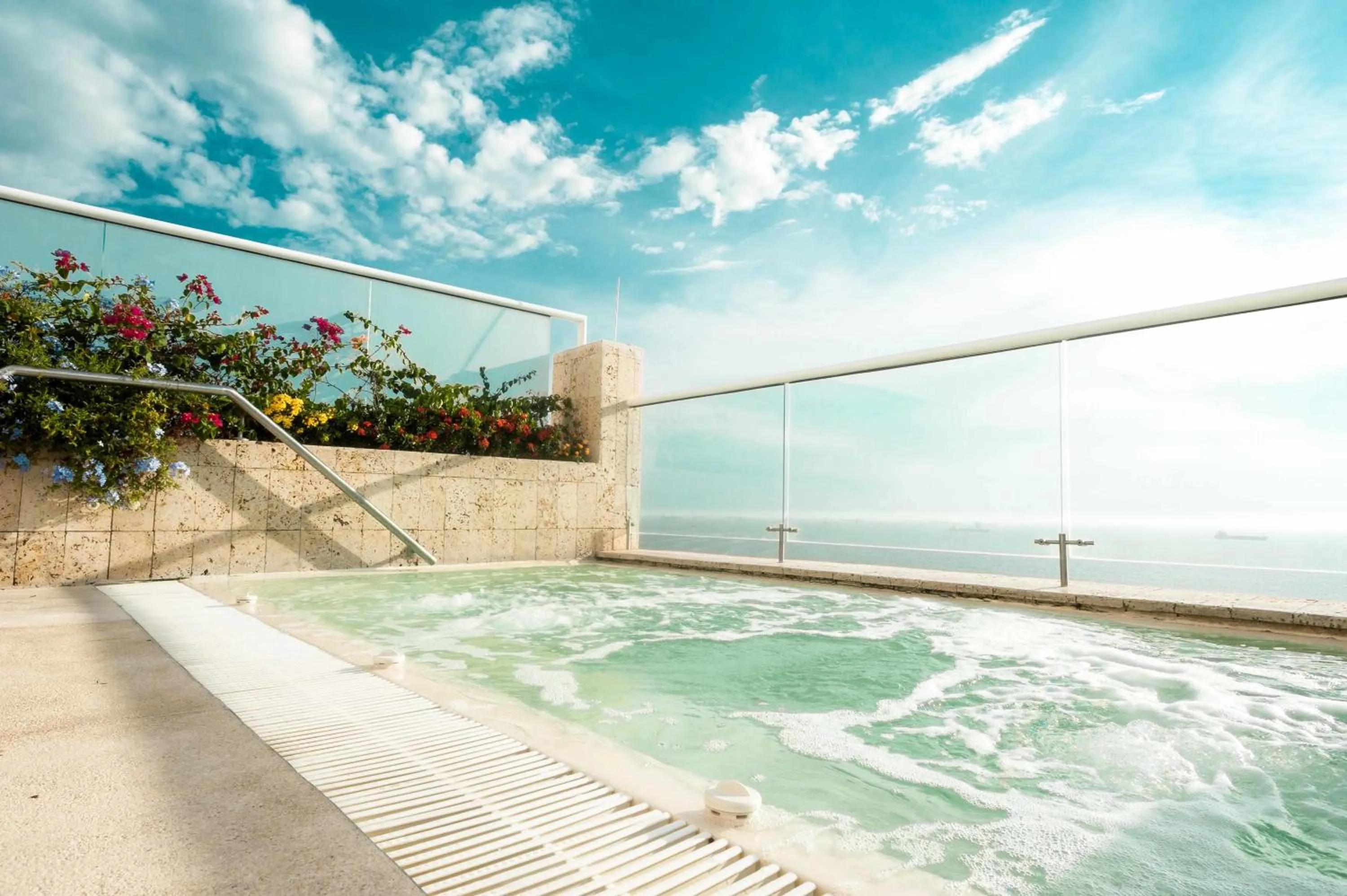 Day in Hotel Irotama del Mar