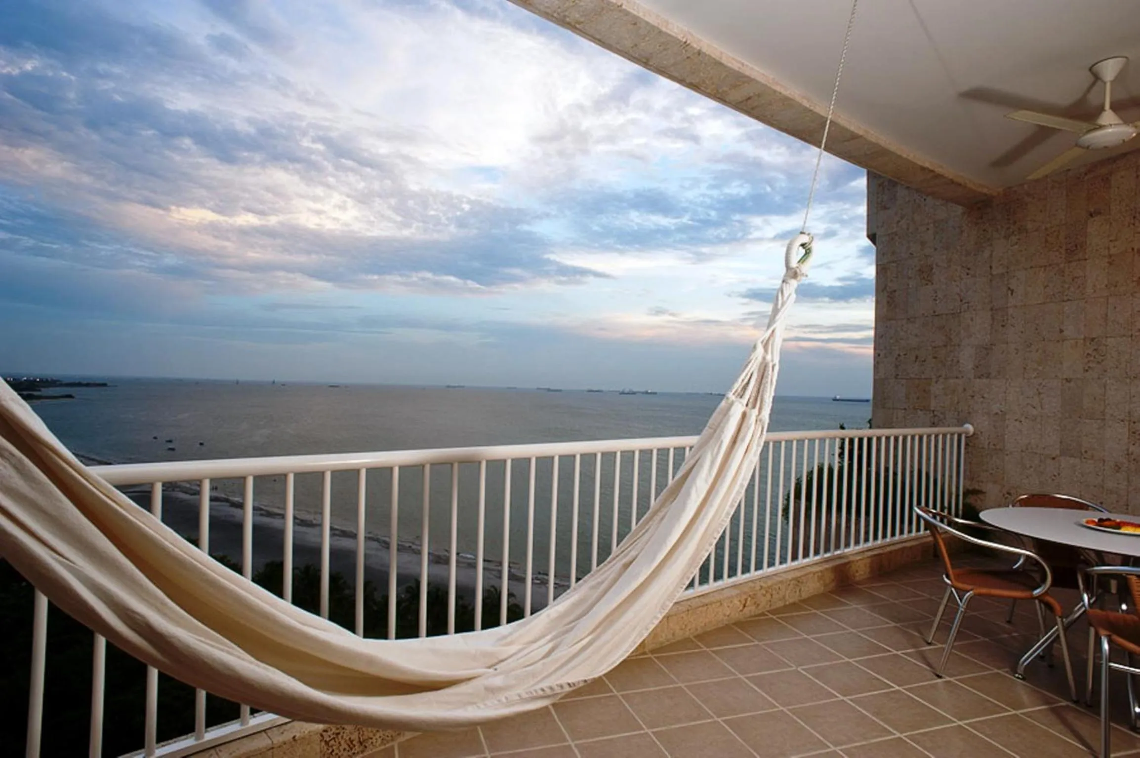 Balcony/Terrace in Hotel Irotama del Mar