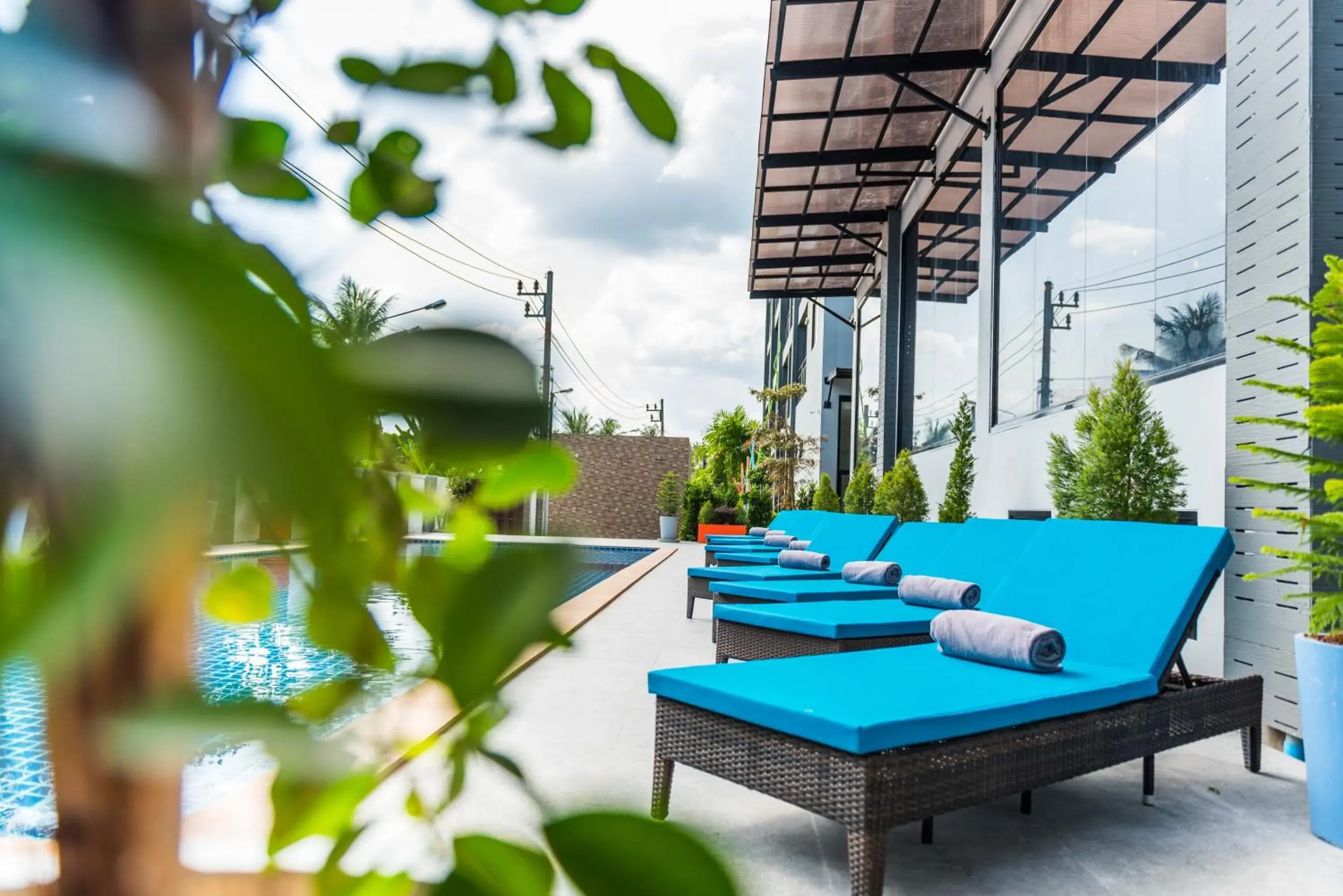 Swimming pool in Maikhao Hotel, Phuket Swimming pool in Maikhao Hotel, Phuket