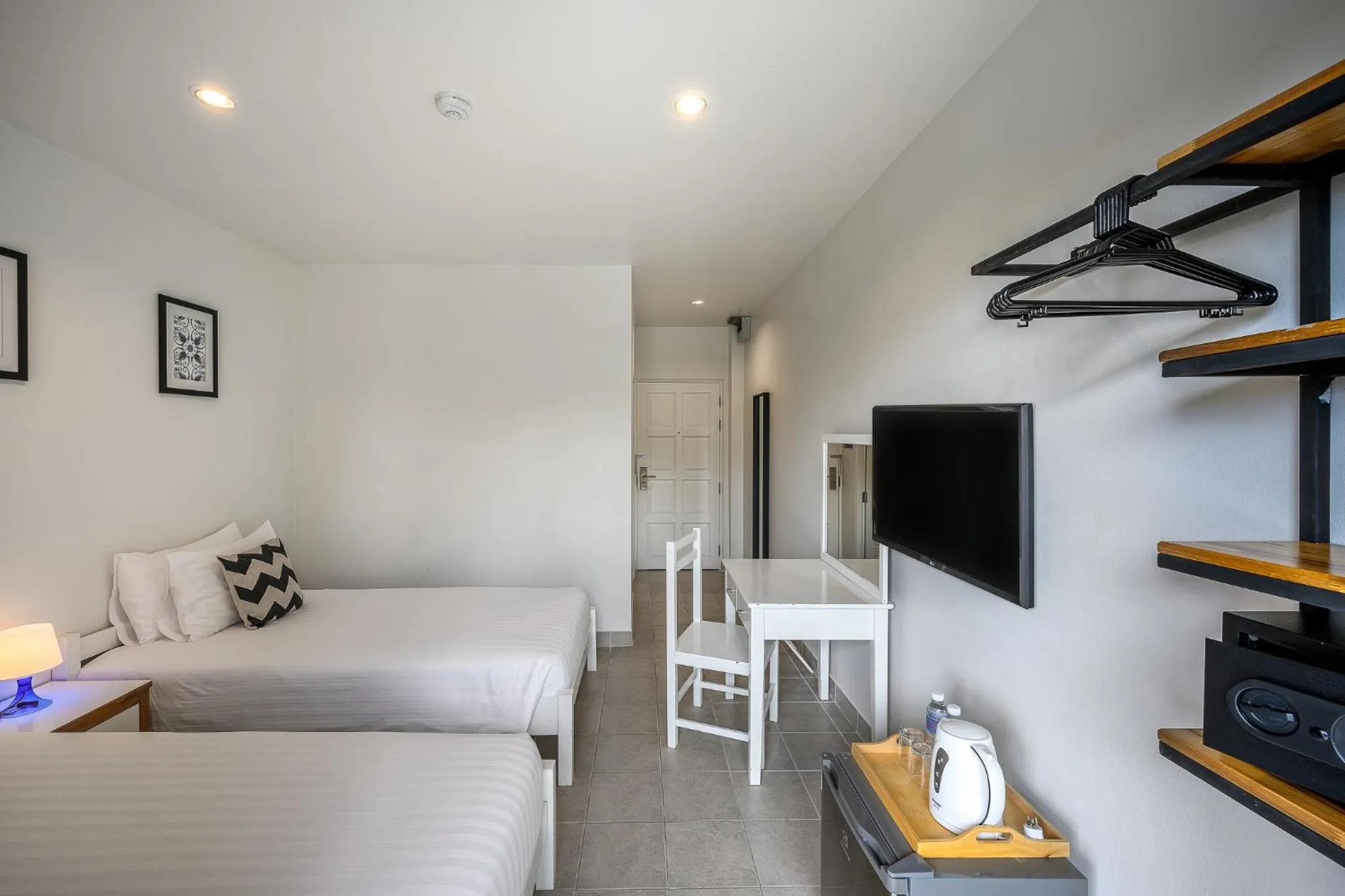 Bedroom, Bed in Maikhao Hotel, Phuket