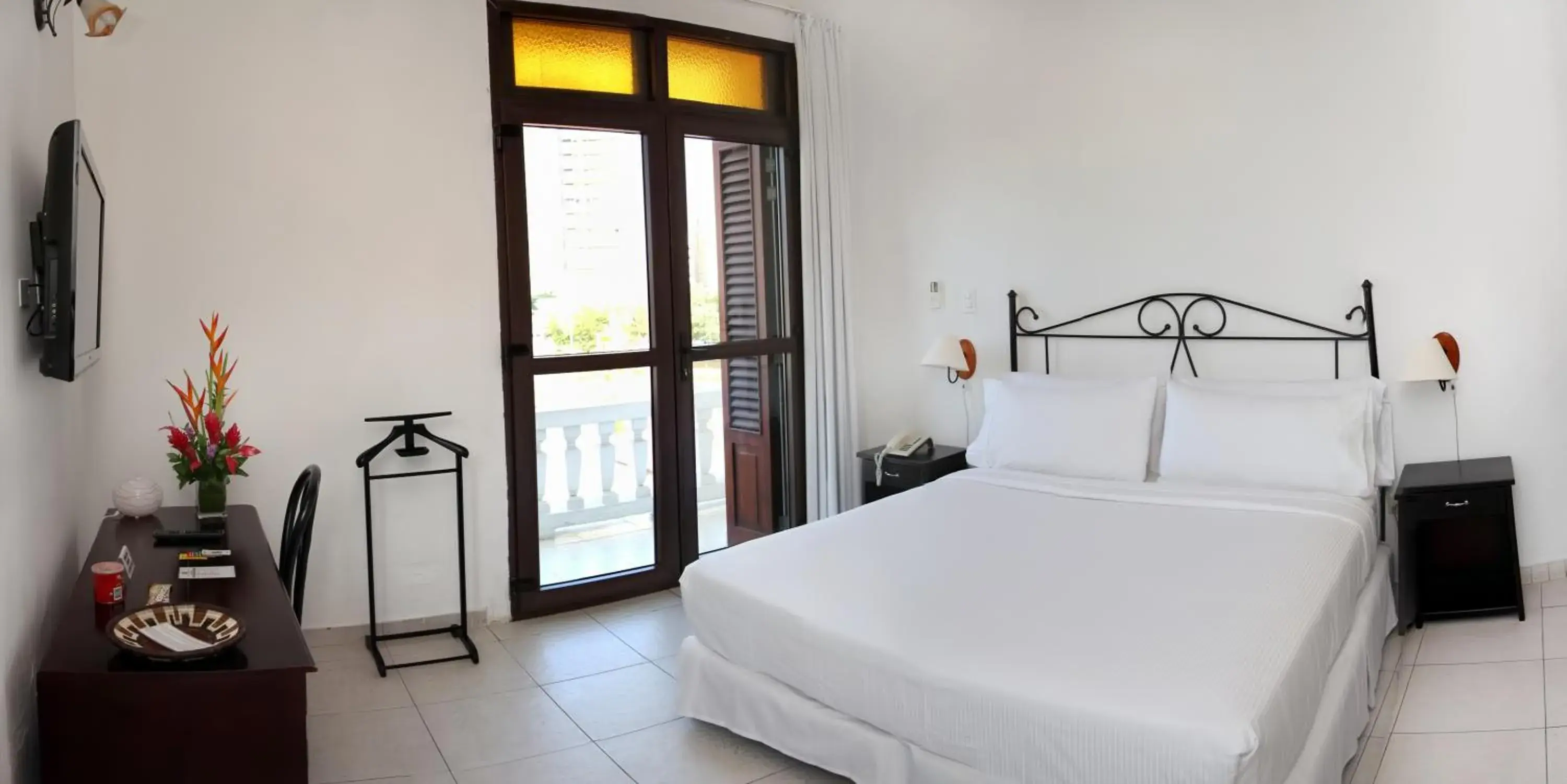 Photo of the whole room, Bed in Hotel Monterrey Photo of the whole room, Bed in Hotel Monterrey