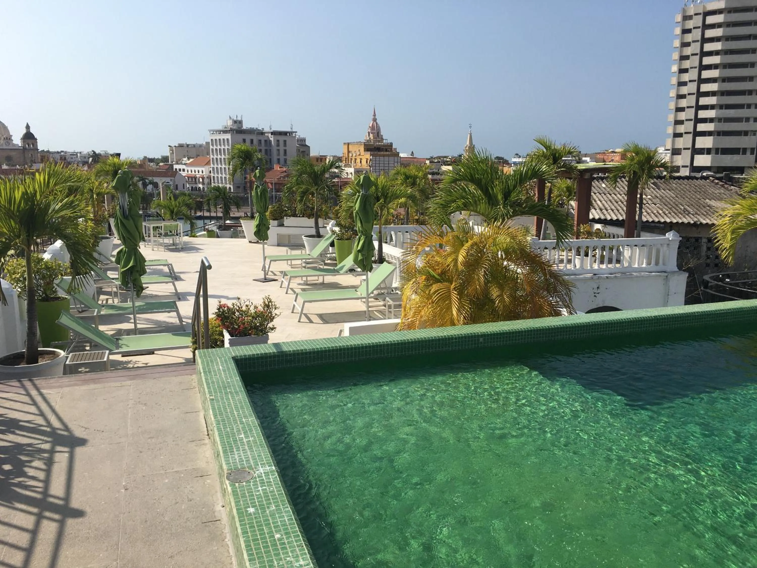 Swimming pool in Hotel Monterrey