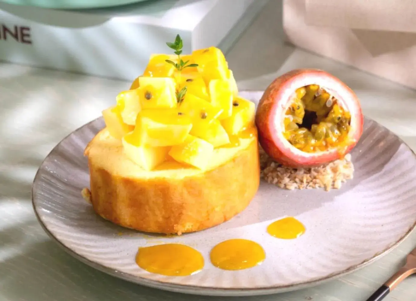 Restaurant/places to eat in Sann Hotel Restaurant/places to eat in Sann Hotel