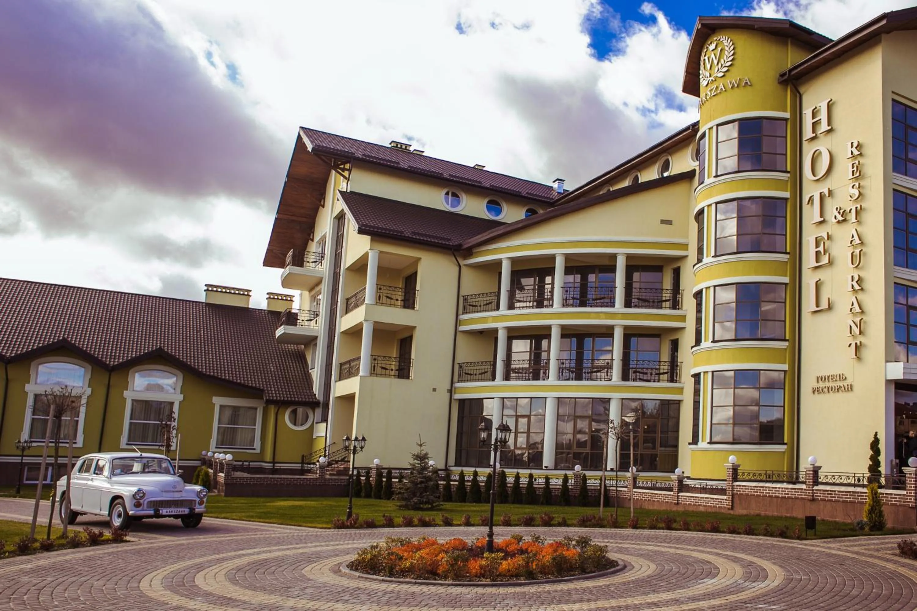 Property building in Warszawa Hotel