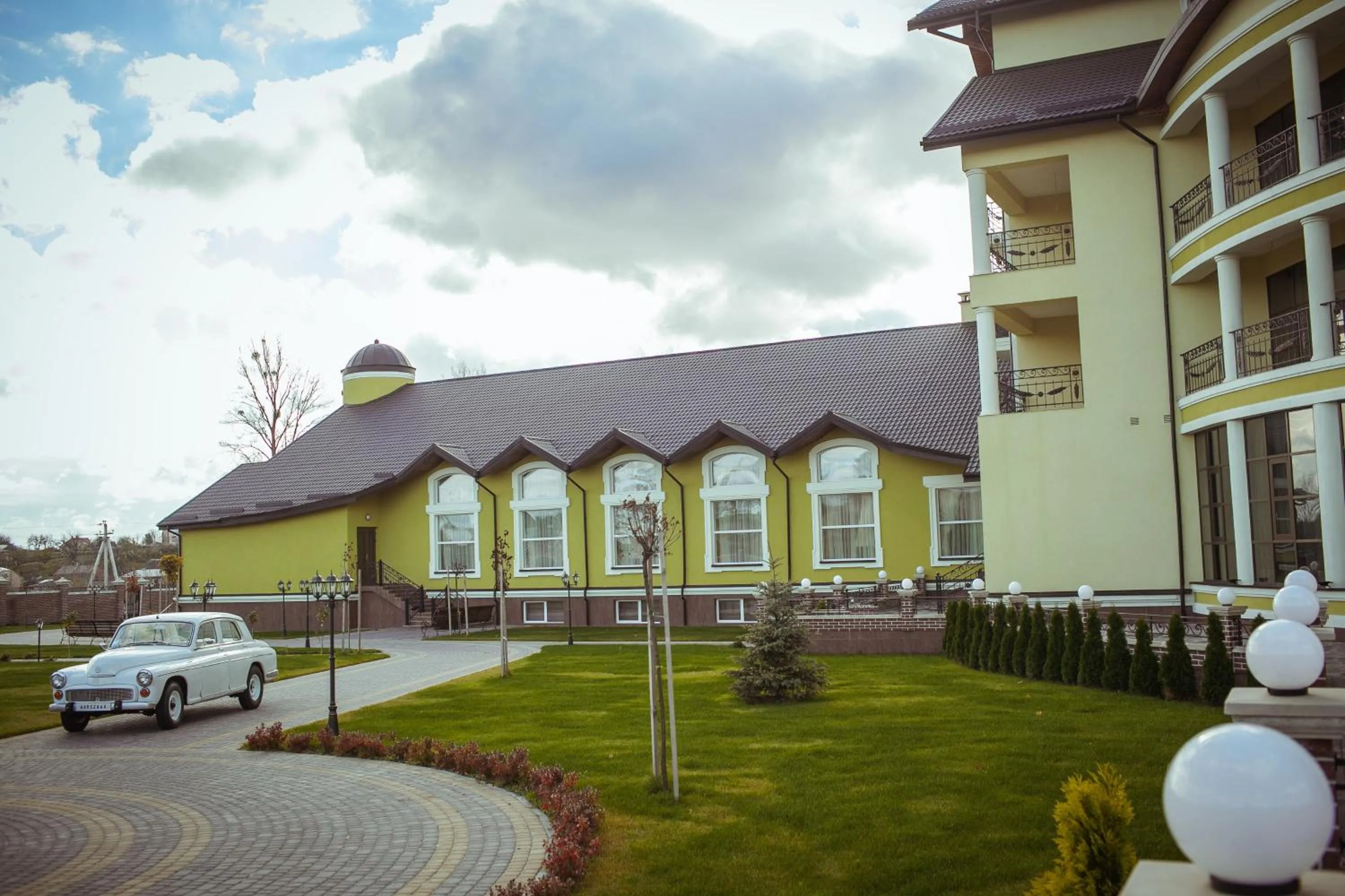 Property building in Warszawa Hotel