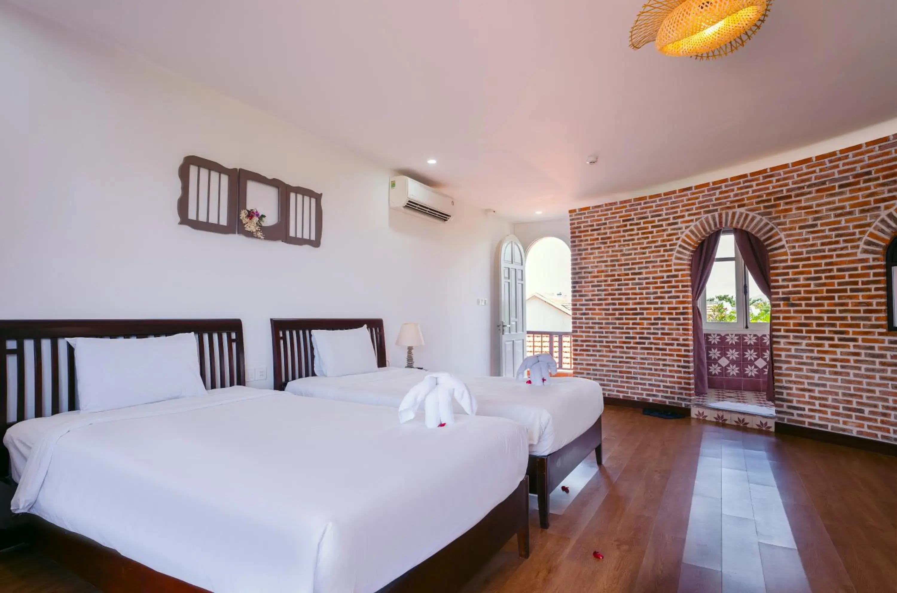 Family Room with Garden View in Ancient Garden Boutique Hoi An Family Room with Garden View in Ancient Garden Boutique Hoi An