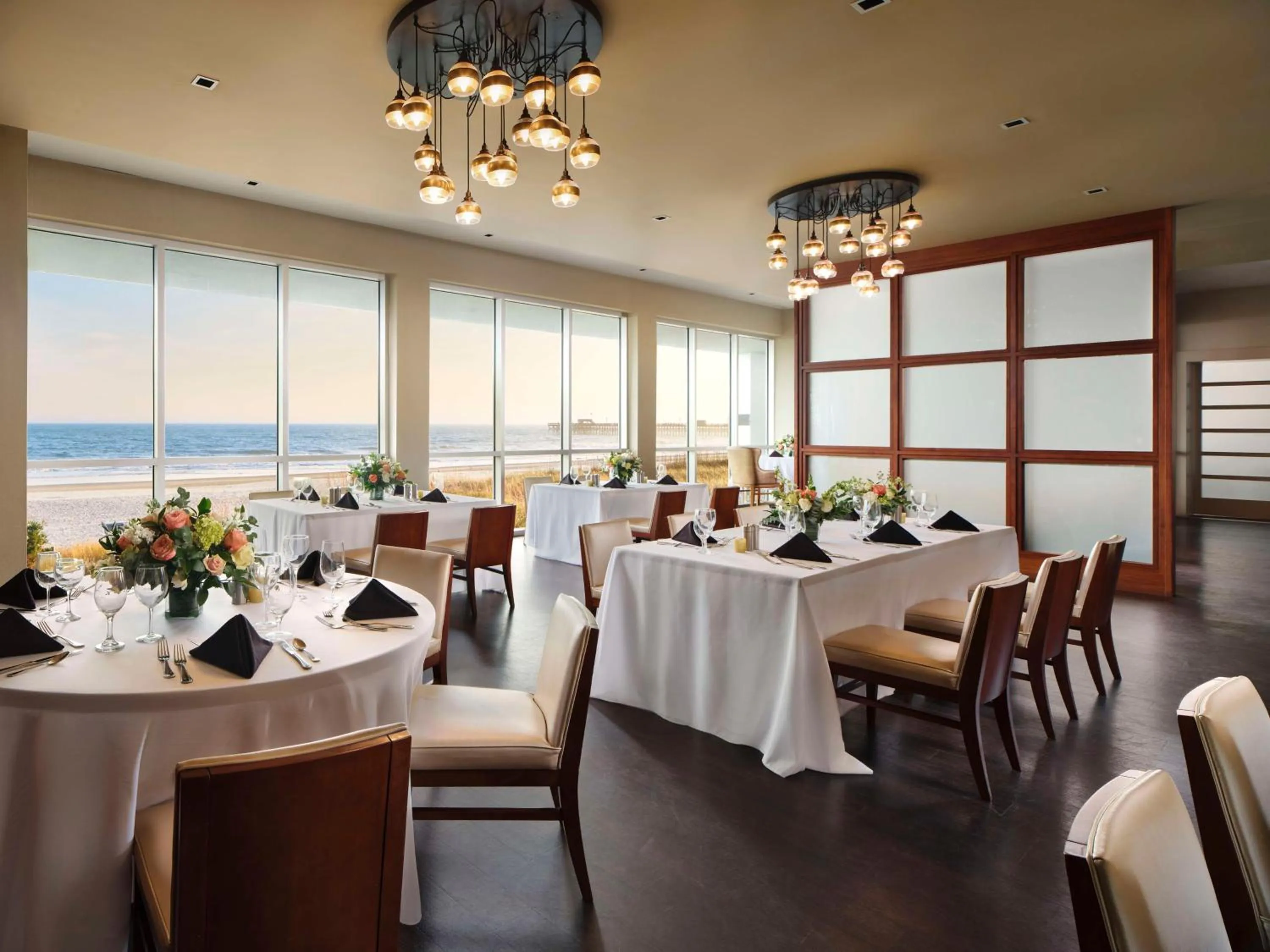 Meeting/conference room in Embassy Suites by Hilton Myrtle Beach Oceanfront Resort