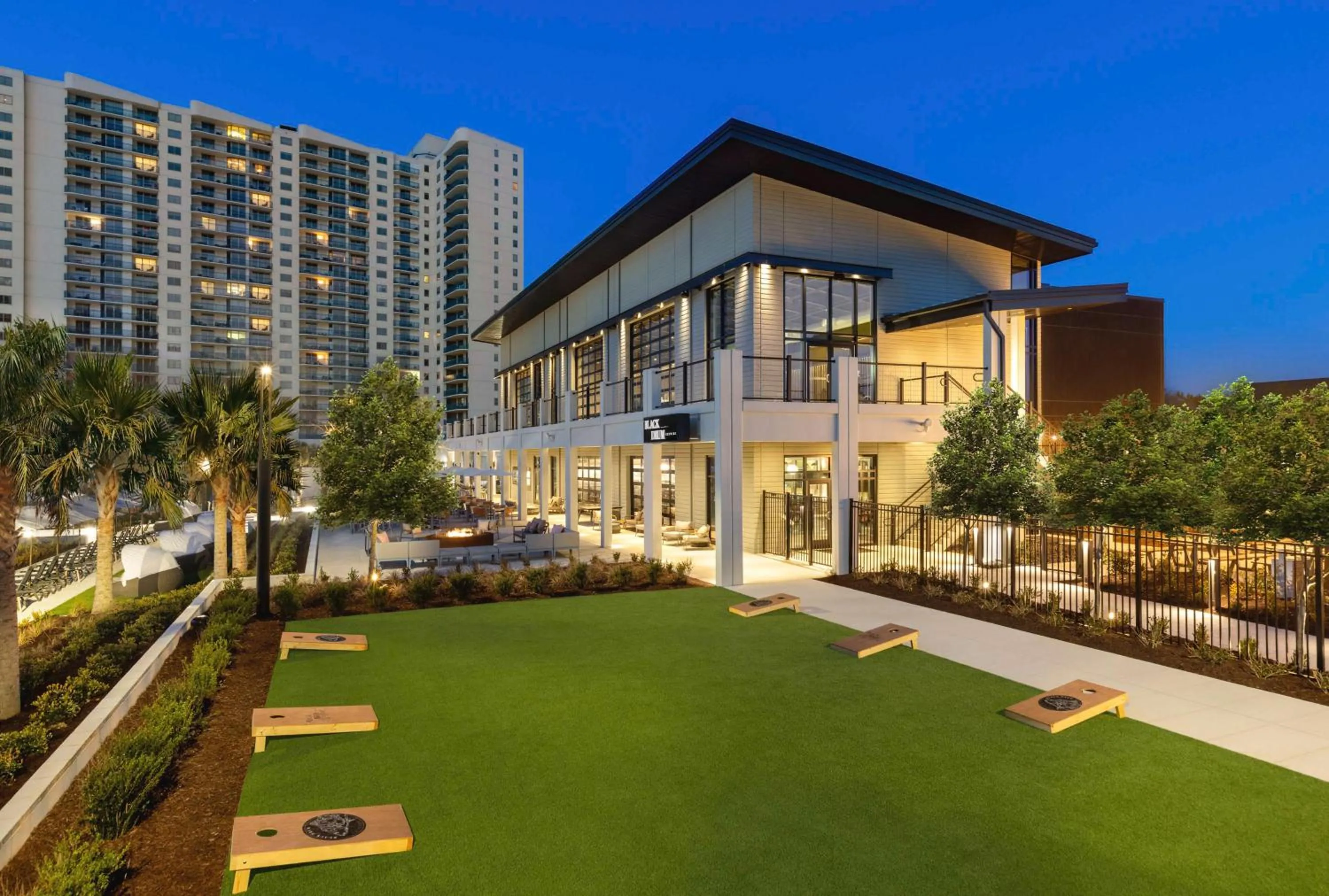 Sports in Embassy Suites by Hilton Myrtle Beach Oceanfront Resort