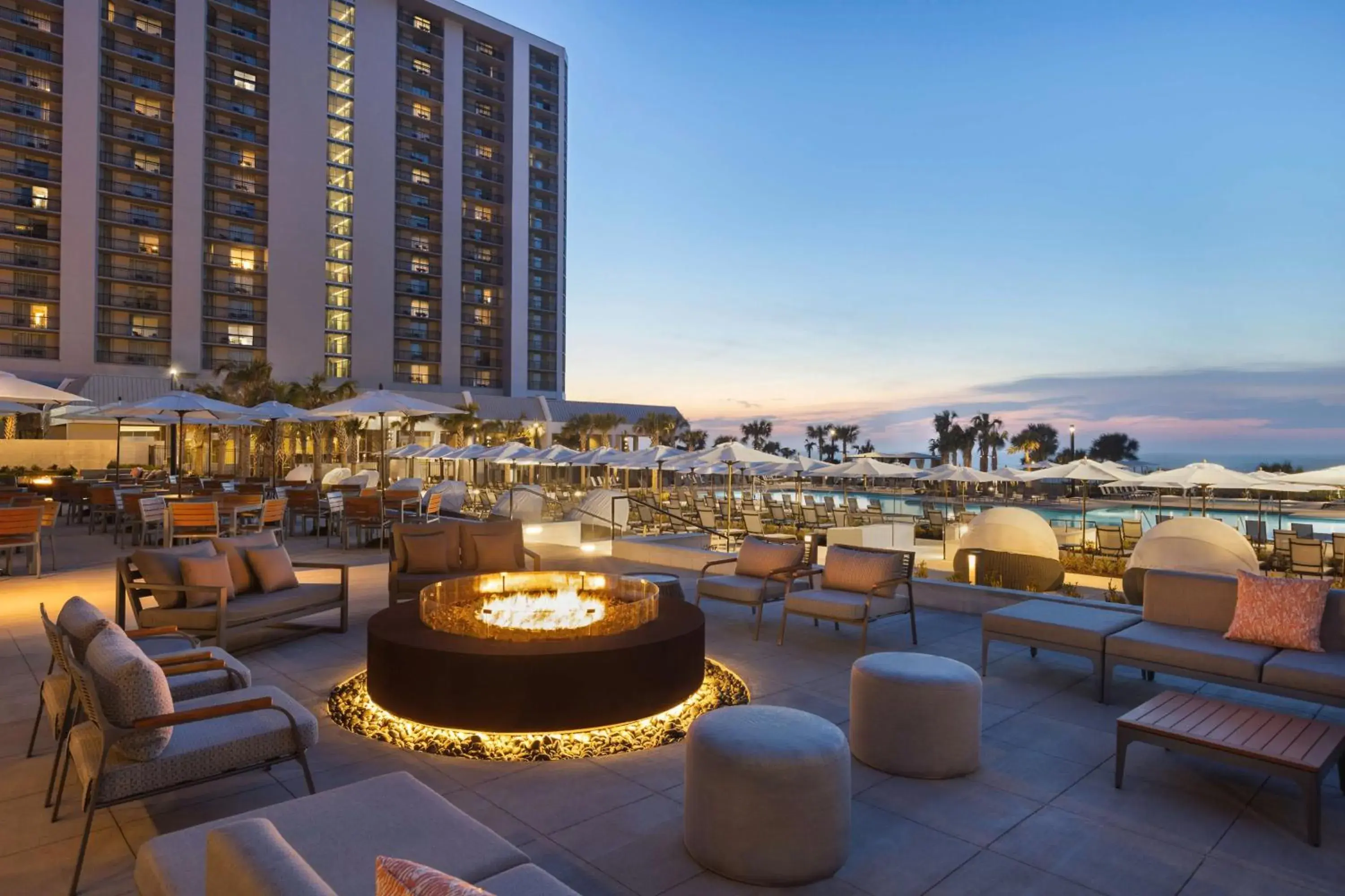 Property building in Embassy Suites by Hilton Myrtle Beach Oceanfront Resort Property building in Embassy Suites by Hilton Myrtle Beach Oceanfront Resort