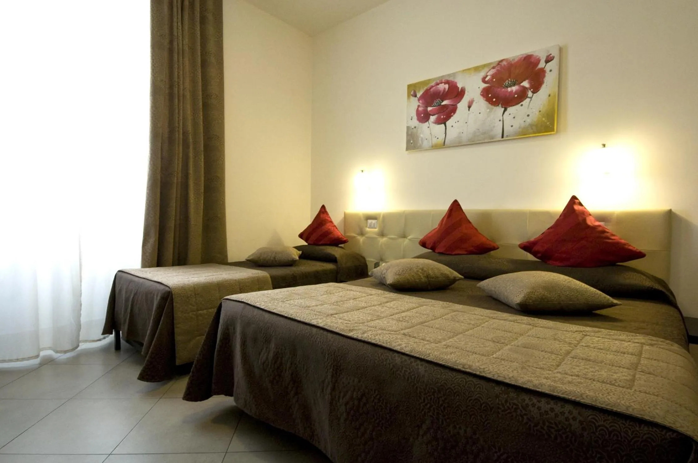 Bedroom, Bed in Ara Pacis Inn