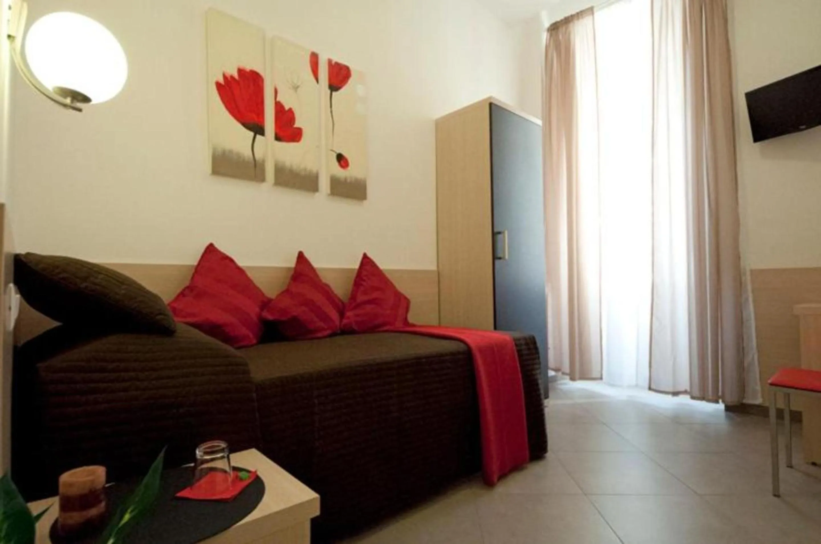 Photo of the whole room in Ara Pacis Inn