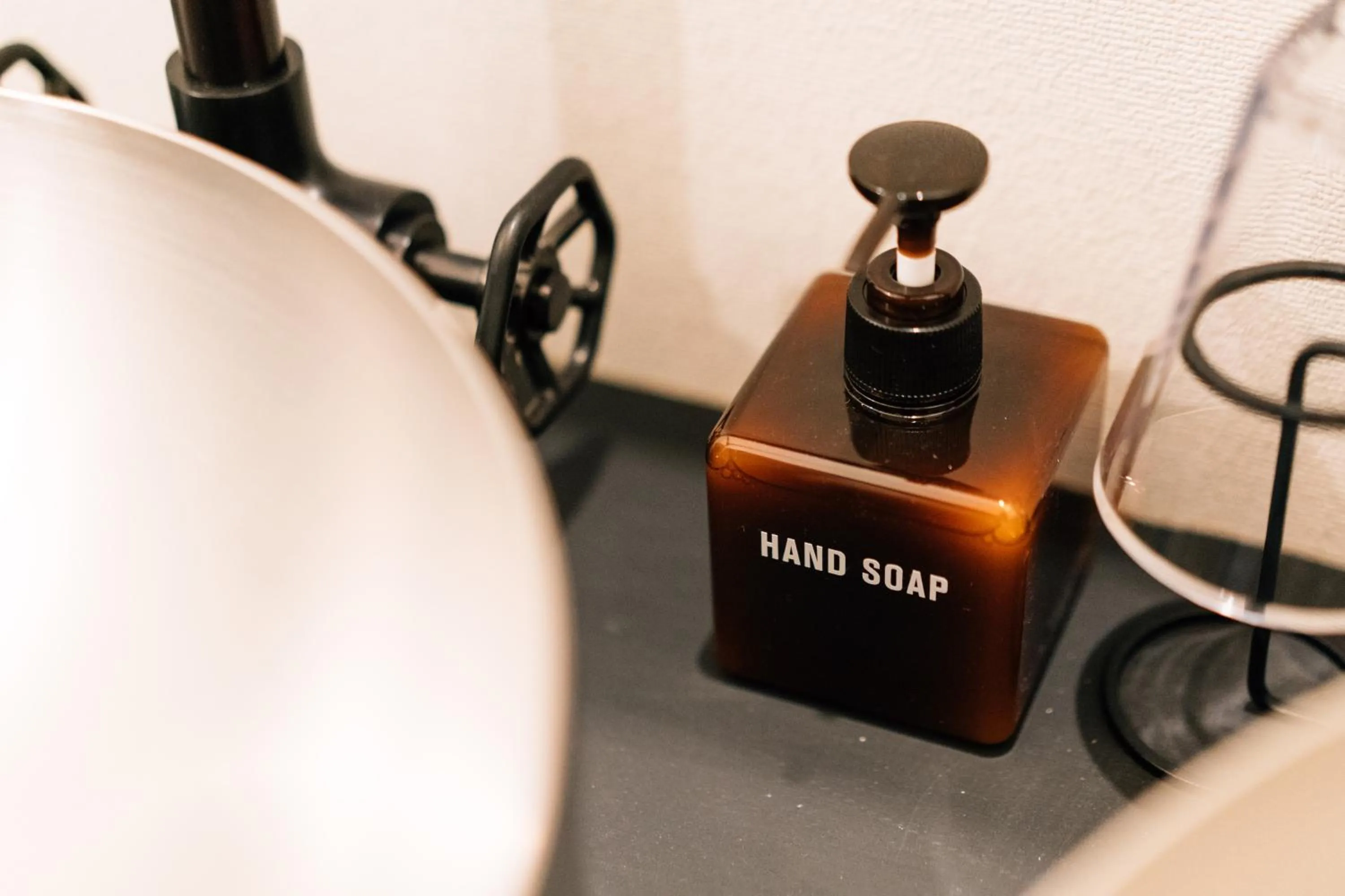 Bathroom in mizuka Daimyo 4 - unmanned hotel -