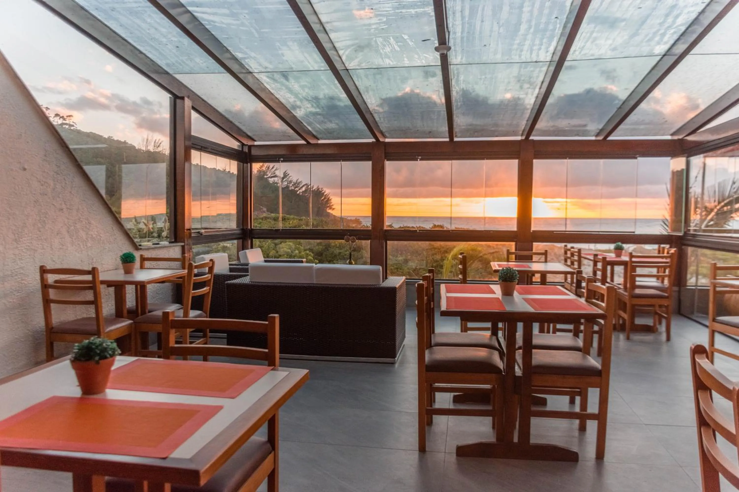 Ferrujão Pousada e Restaurante