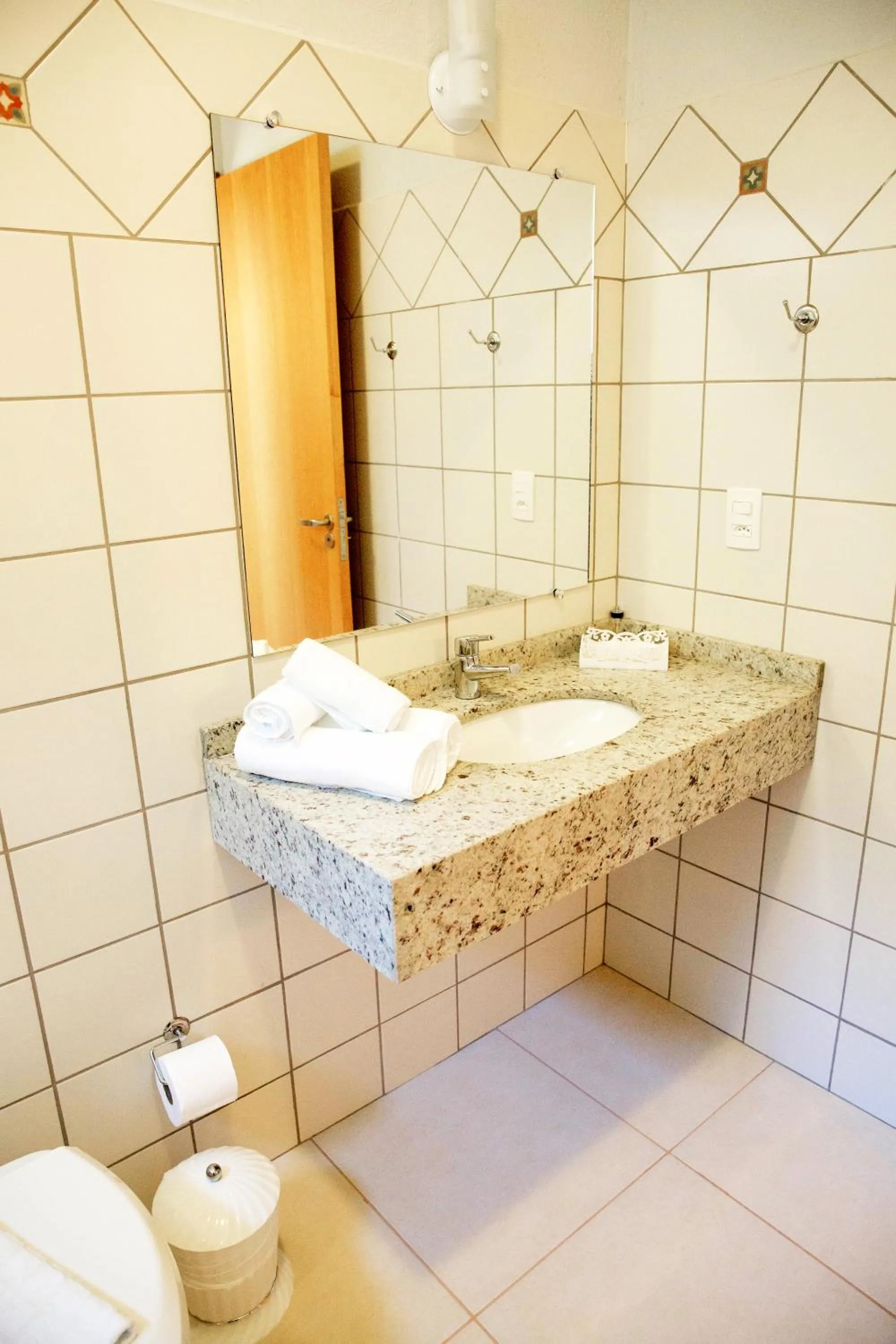 Toilet in Pousada Morro Verde