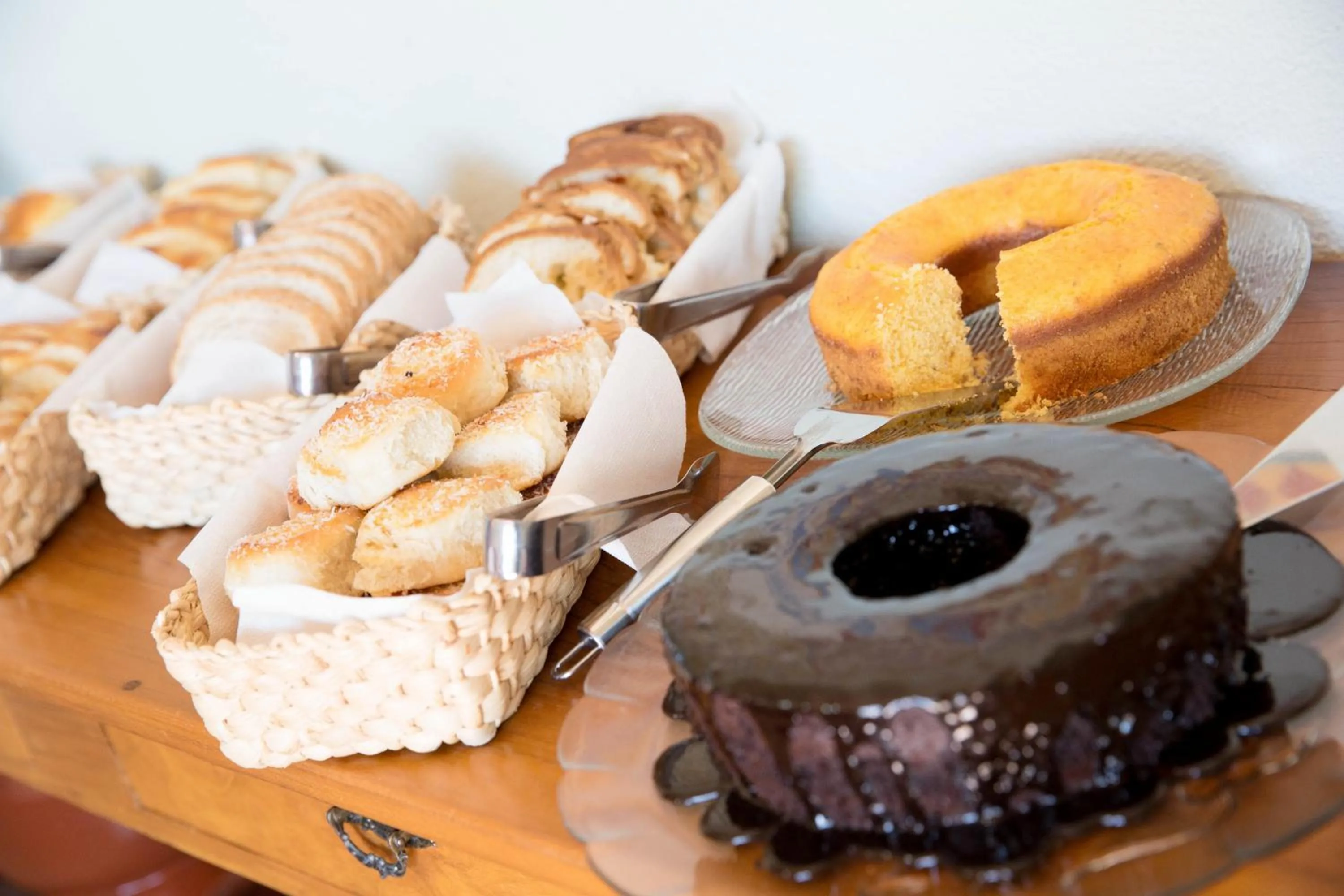 Restaurant/places to eat in Pousada Morro Verde