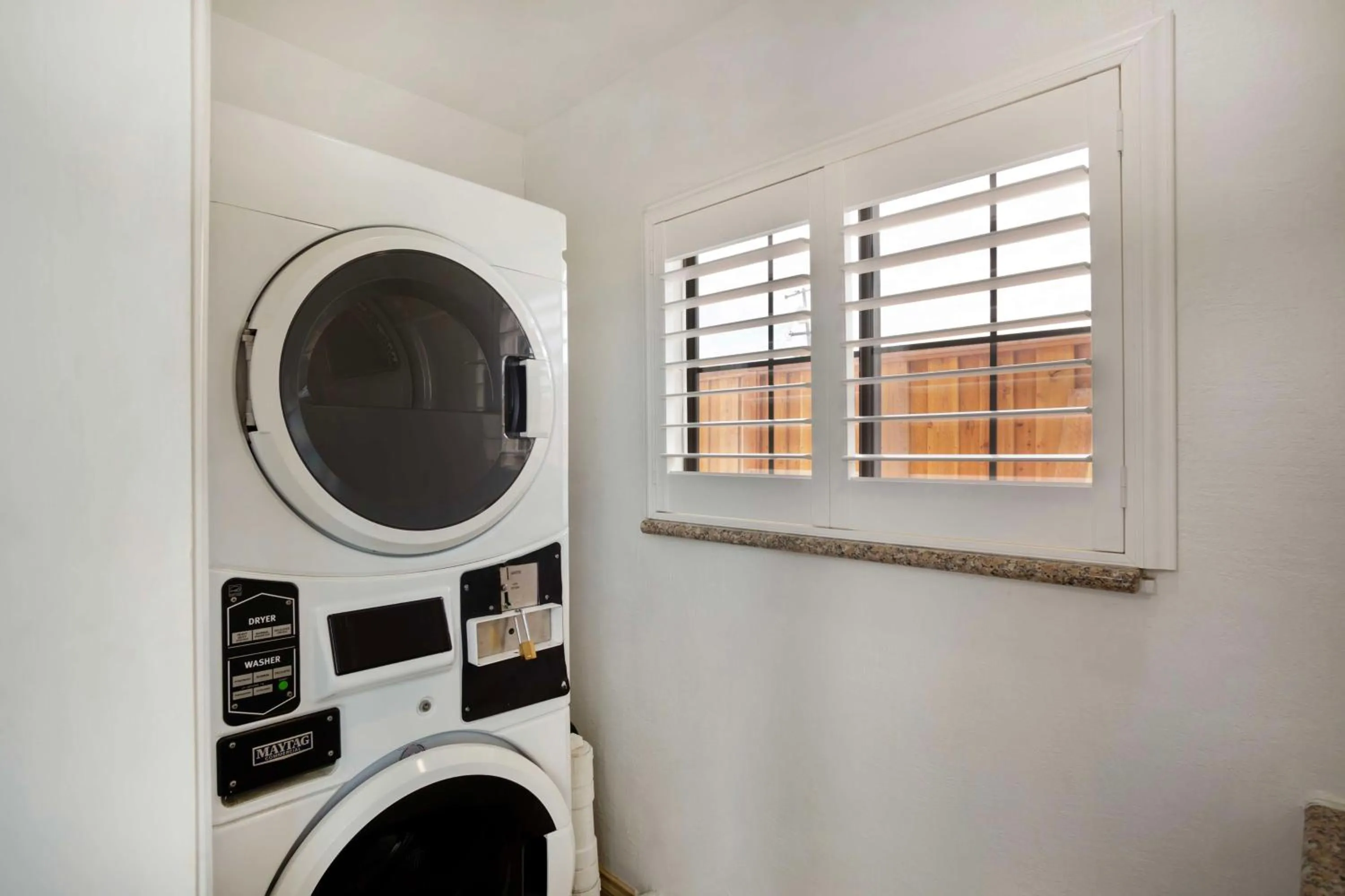 laundry in Best Western Inn