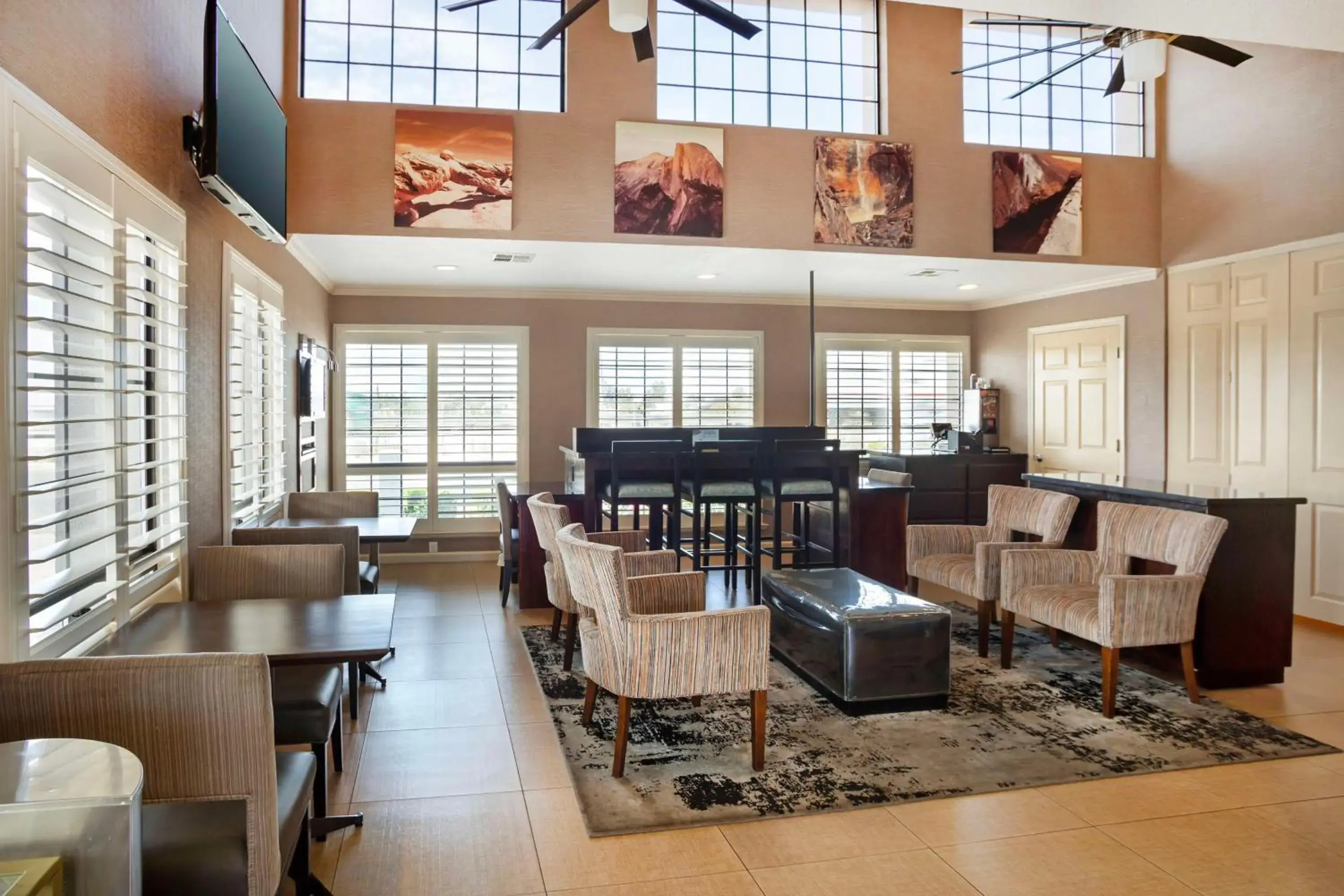 Lobby or reception in Best Western Inn Lobby or reception in Best Western Inn