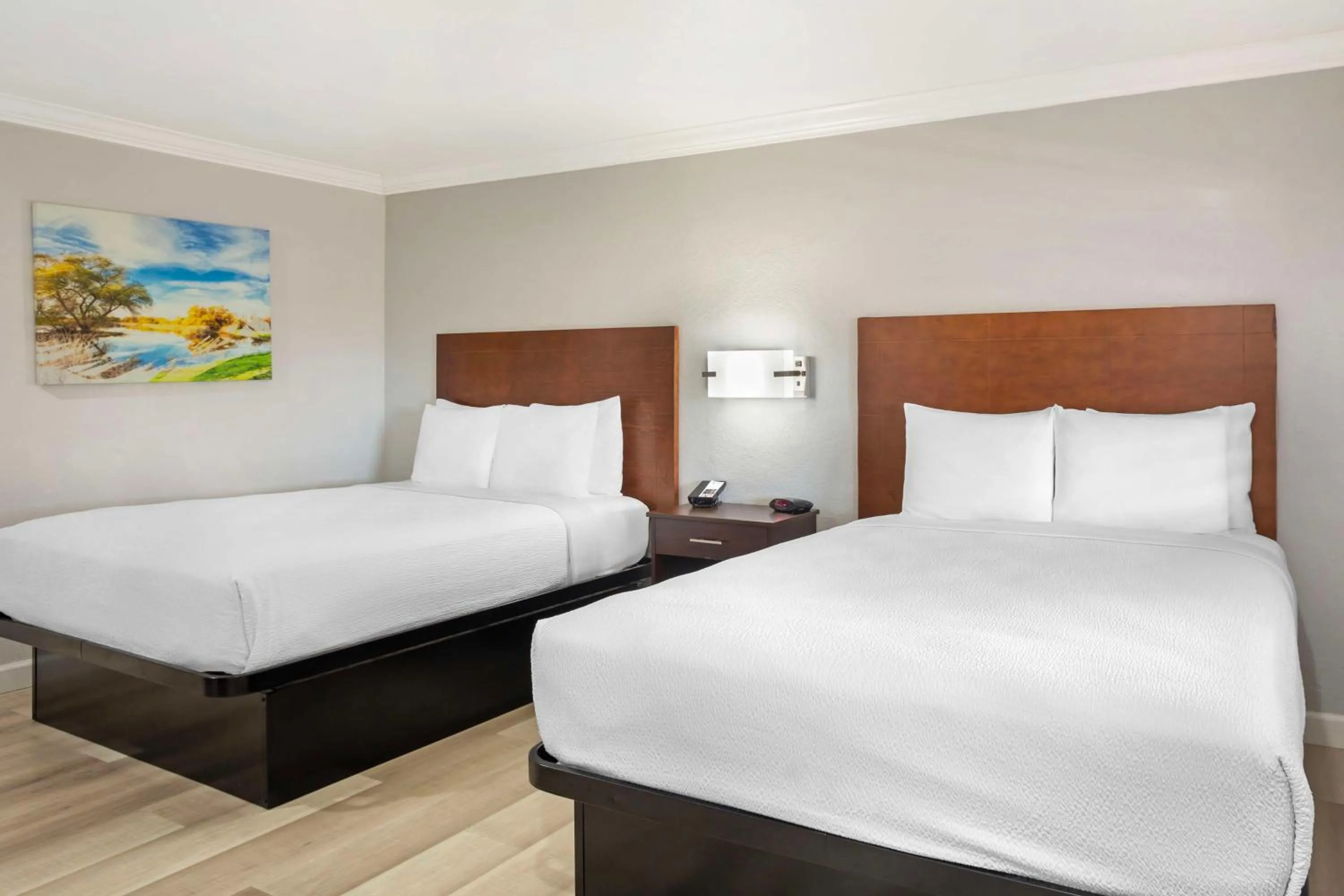 Bedroom, Bed in Best Western Inn