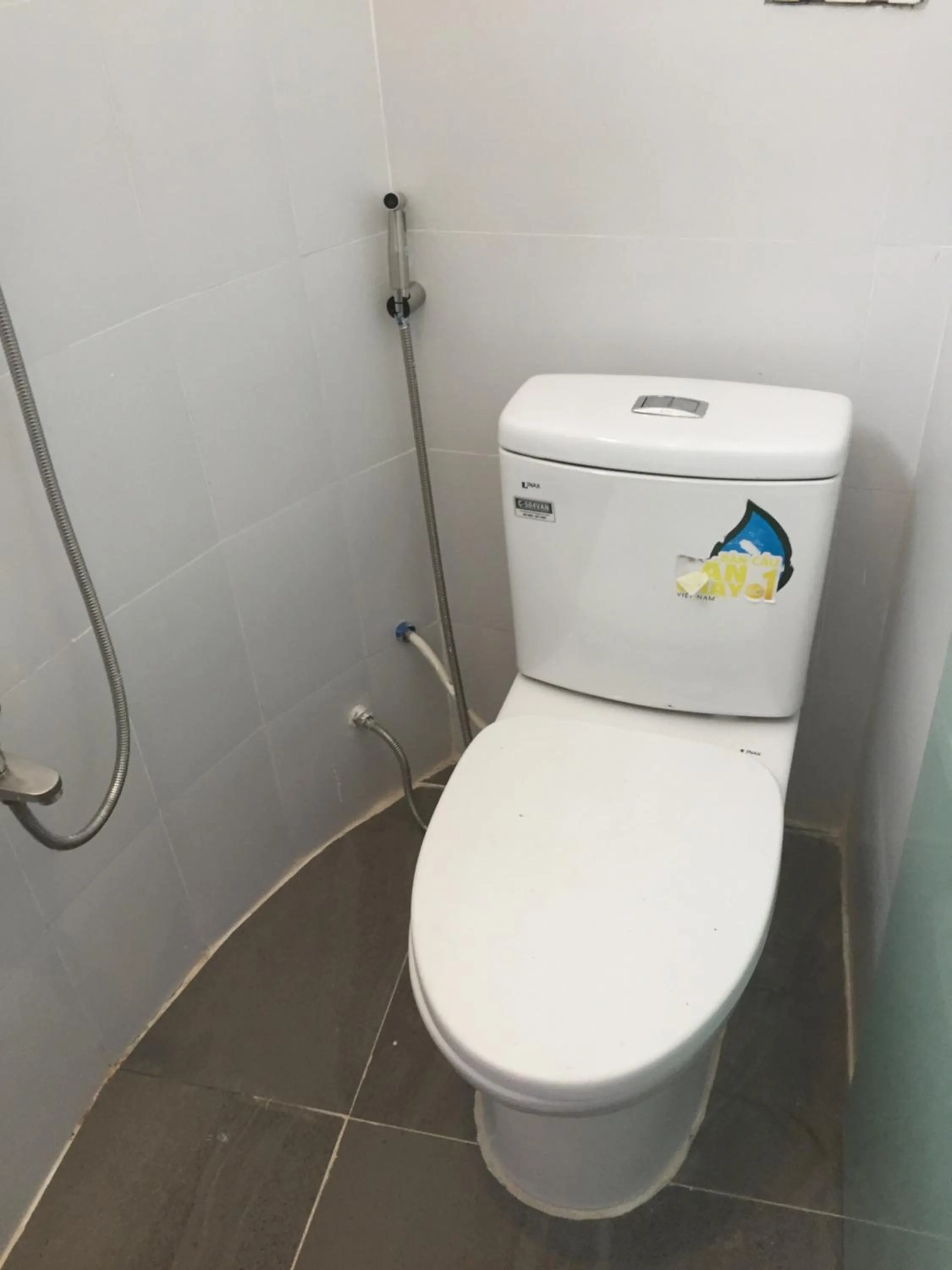 Bathroom in An Nam Corner - Sky