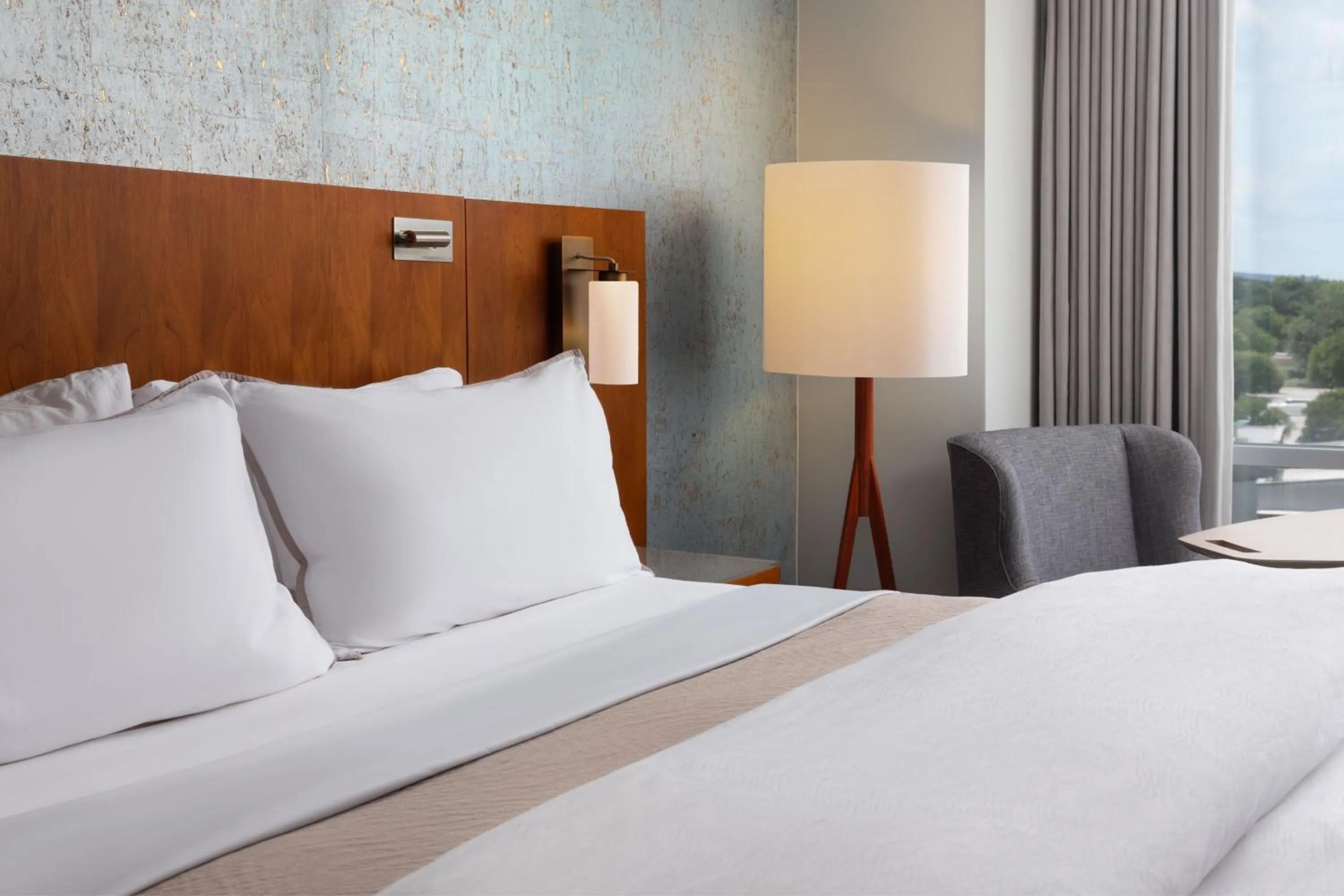 Photo of the whole room, Bed in The Westin Austin at The Domain