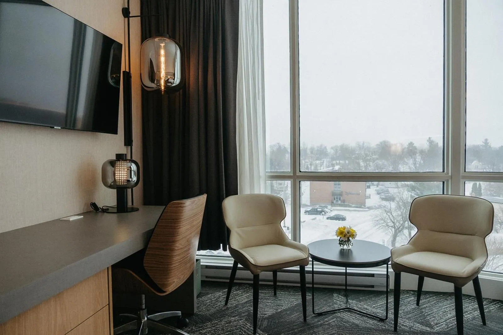 Clarion Lakeside Inn & Conference Centre