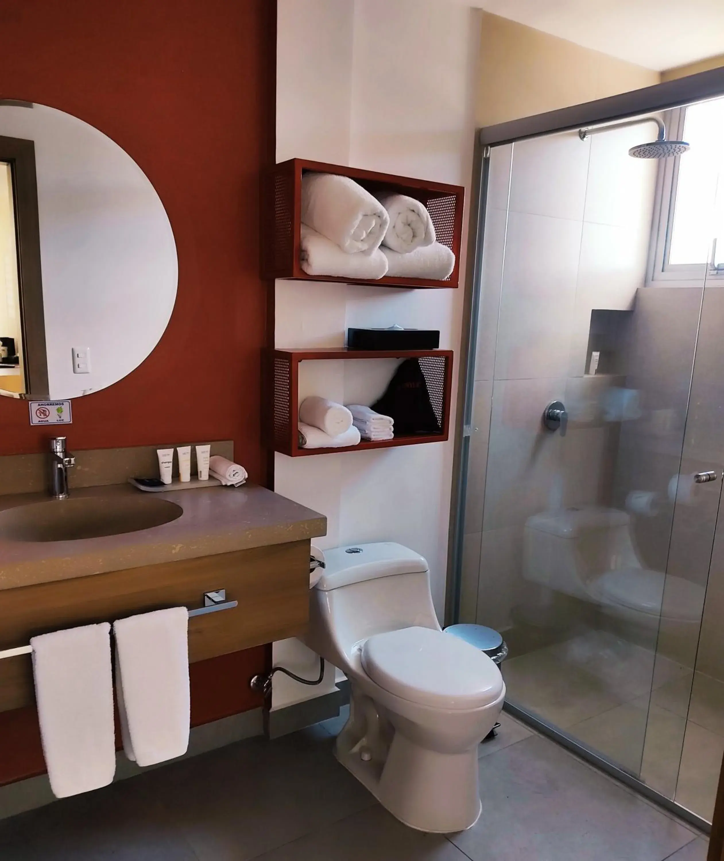 King Room - single occupancy - Non-Smoking in Park Inn by Radisson Quito King Room - single occupancy - Non-Smoking in Park Inn by Radisson Quito