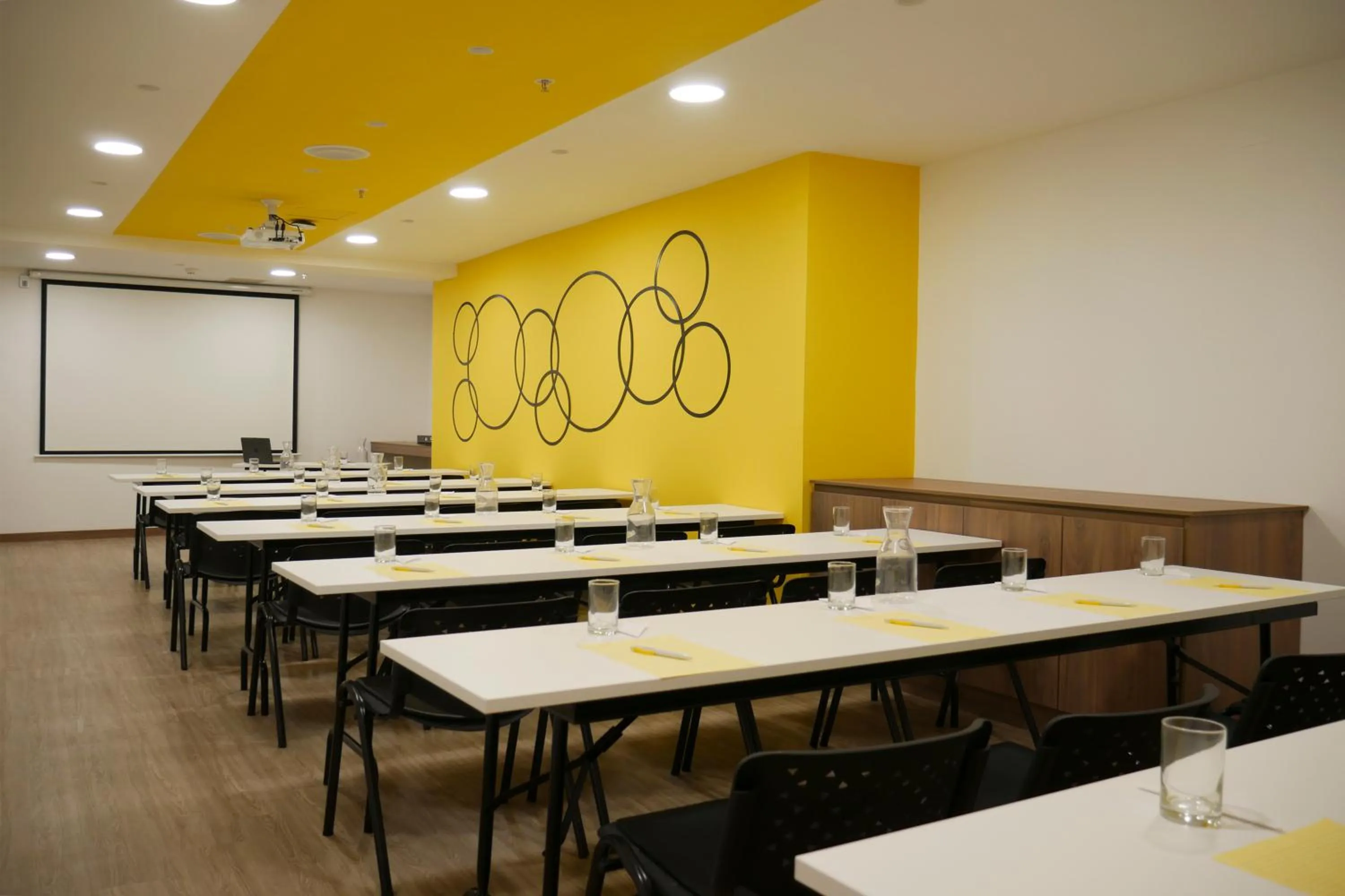 Business facilities in Park Inn by Radisson Quito