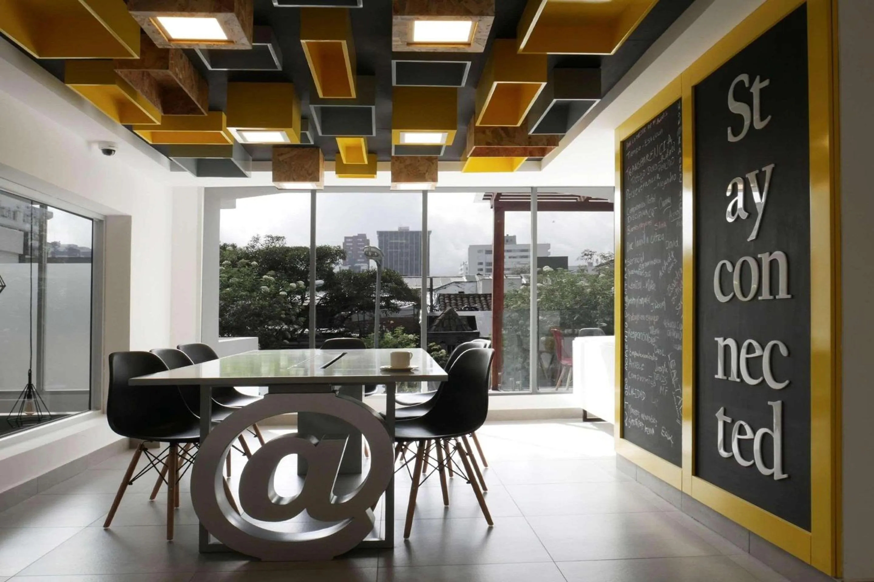 Business facilities in Park Inn by Radisson Quito