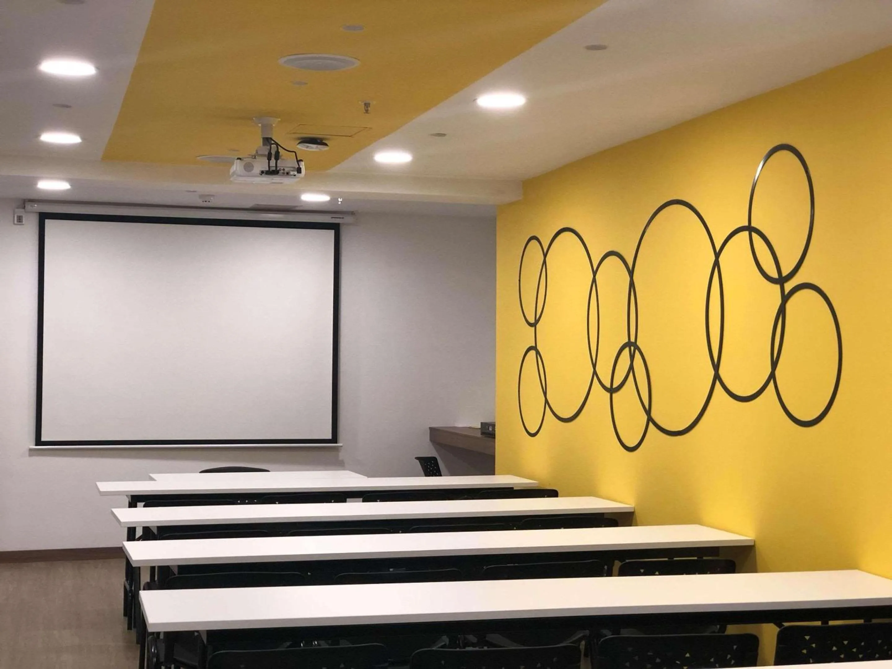 Meeting/conference room in Park Inn by Radisson Quito