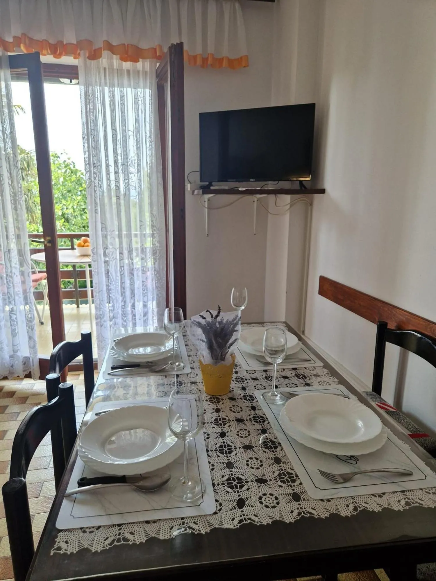 TV and multimedia in Apartments Filosevic by El-Pi Tours