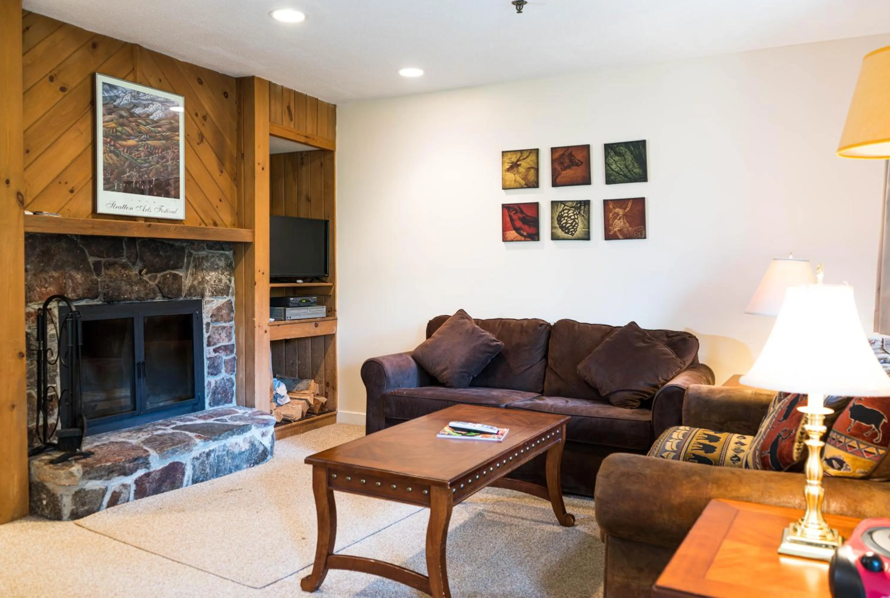 Living room in Vantage Point Villas at Stratton Mountain Resort