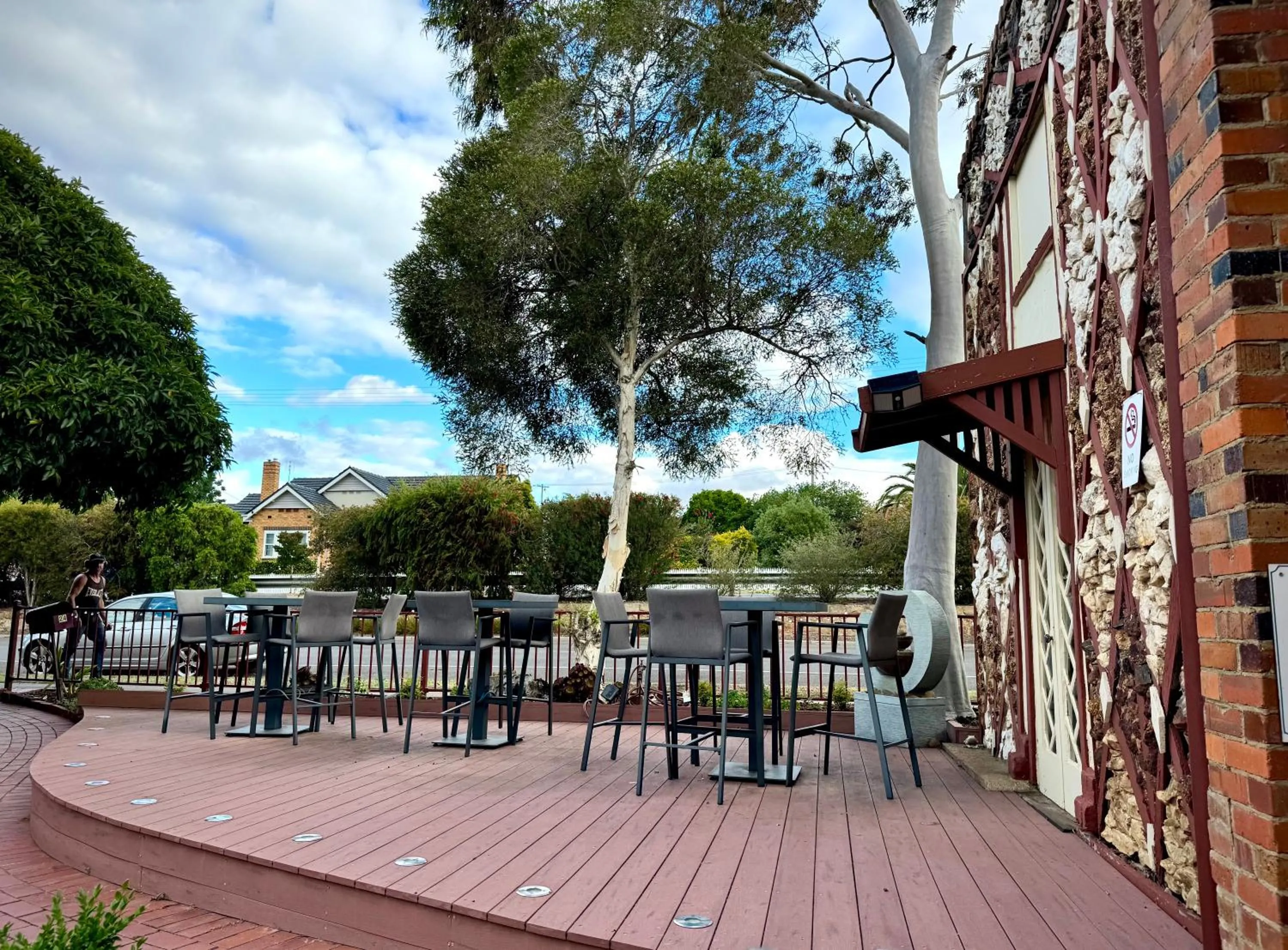 Property building in Diamond House Motor Inn