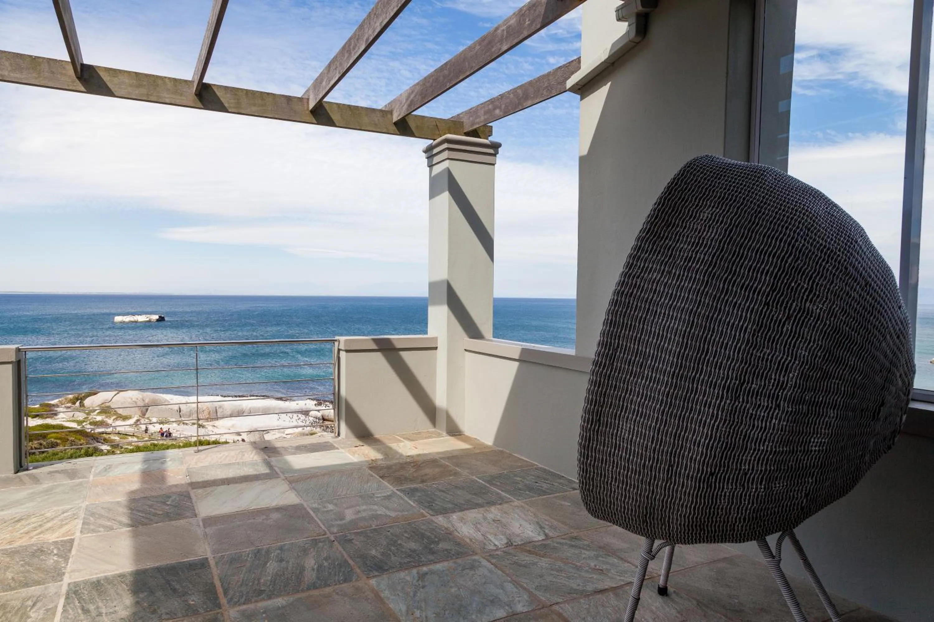 Patio in Tintswalo Boulders