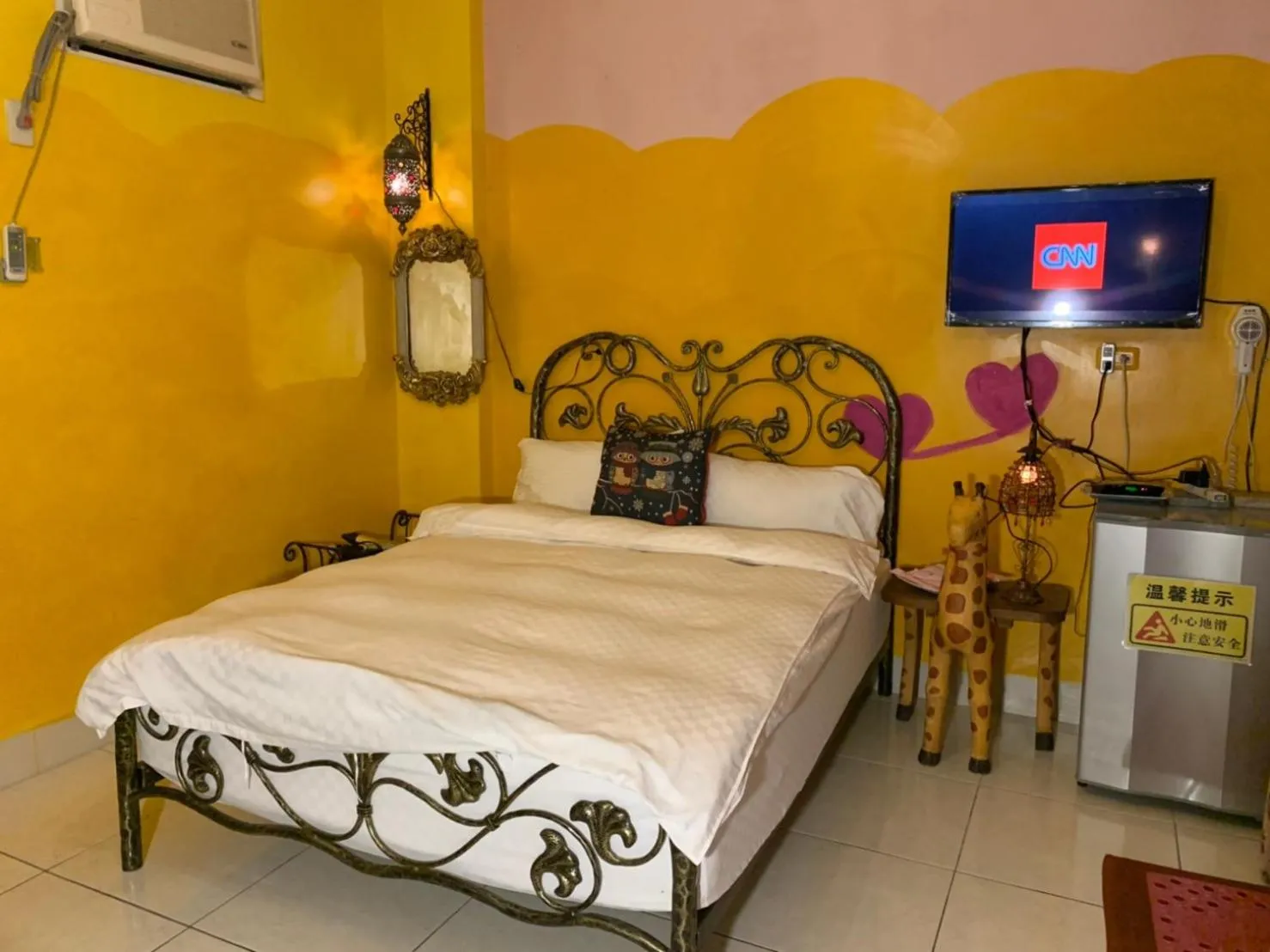 Bed in Hualien Seaside B&B