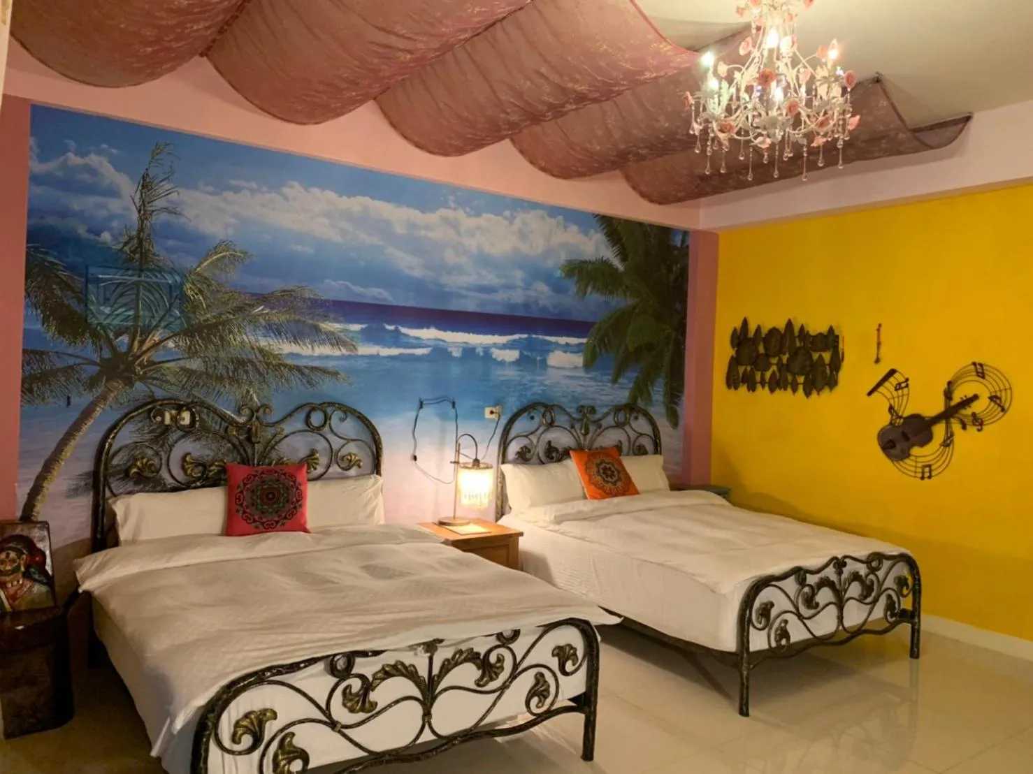 Bed in Hualien Seaside B&B