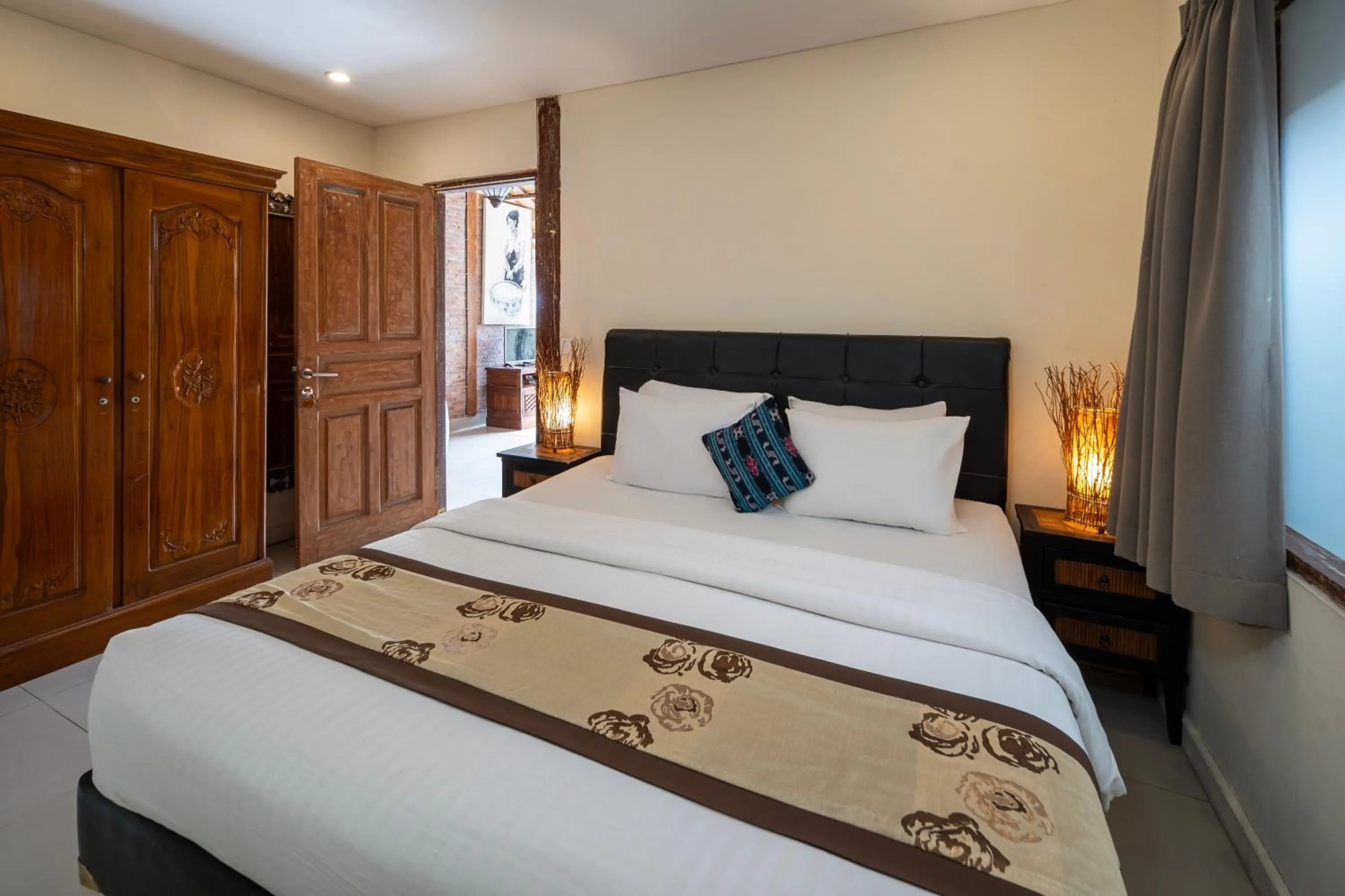 Bed in The Lakshmi Villas by The Beach House