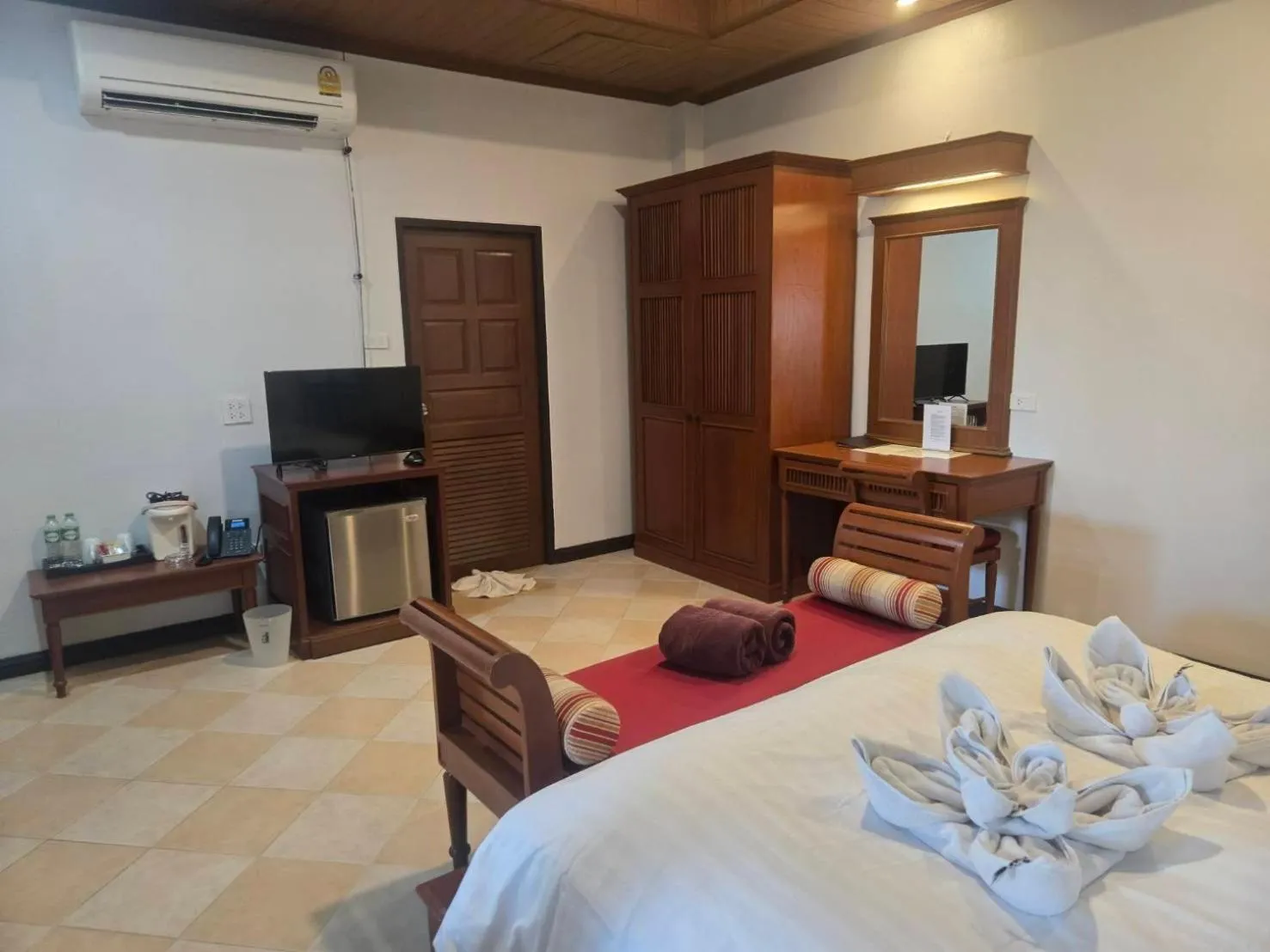 TV and multimedia, Bed in Bhundhari Chaweng Beach Resort Koh Samui - SHA Plus