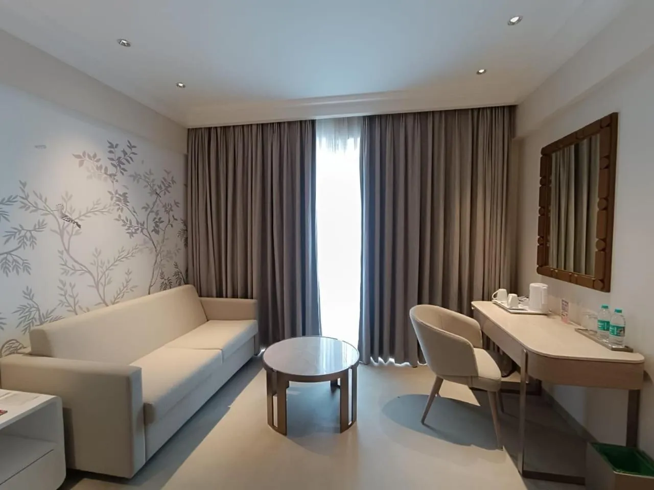 Photo of the whole room in Sun-n-Sand Shirdi