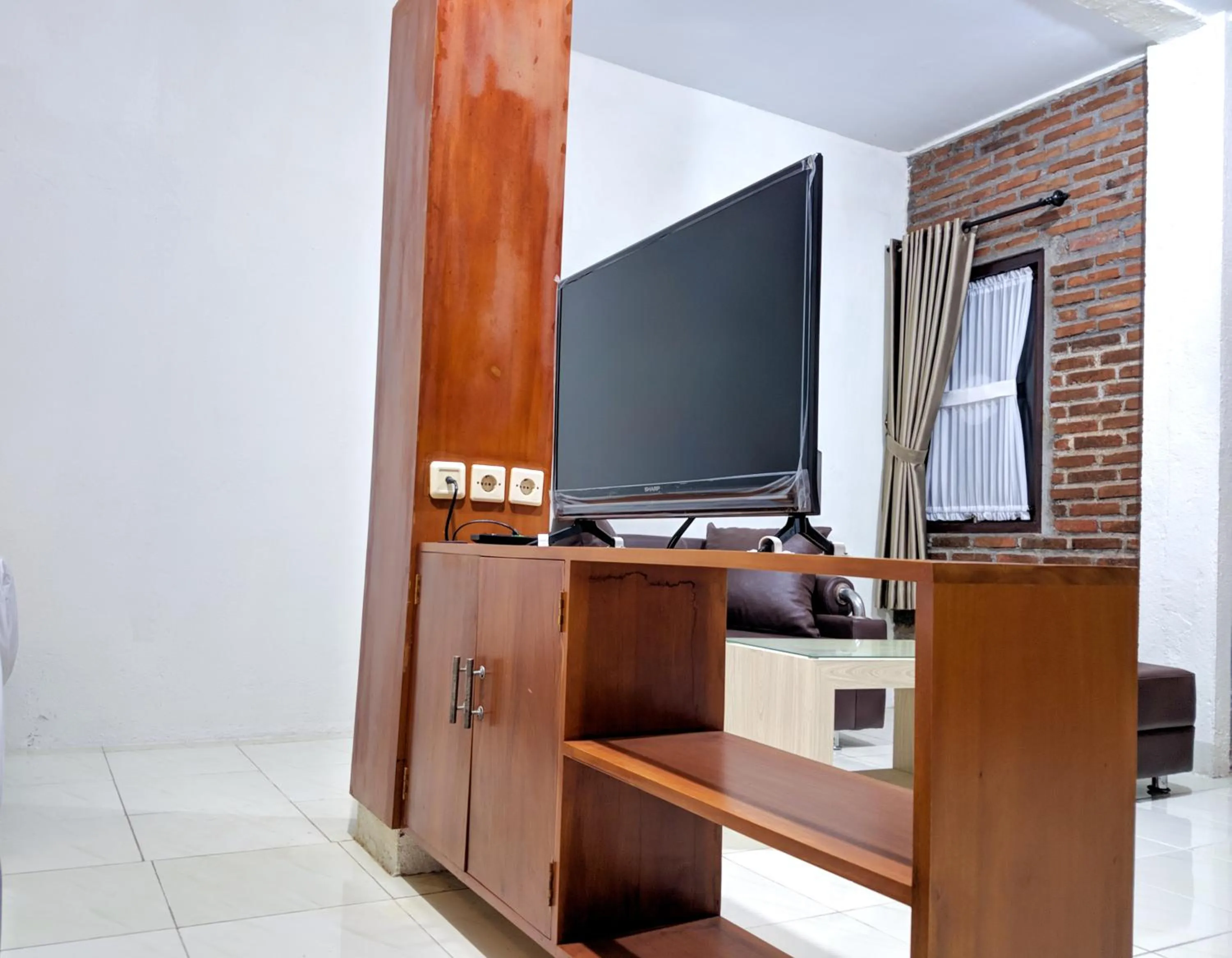 TV and multimedia in Griya Jagadhaya