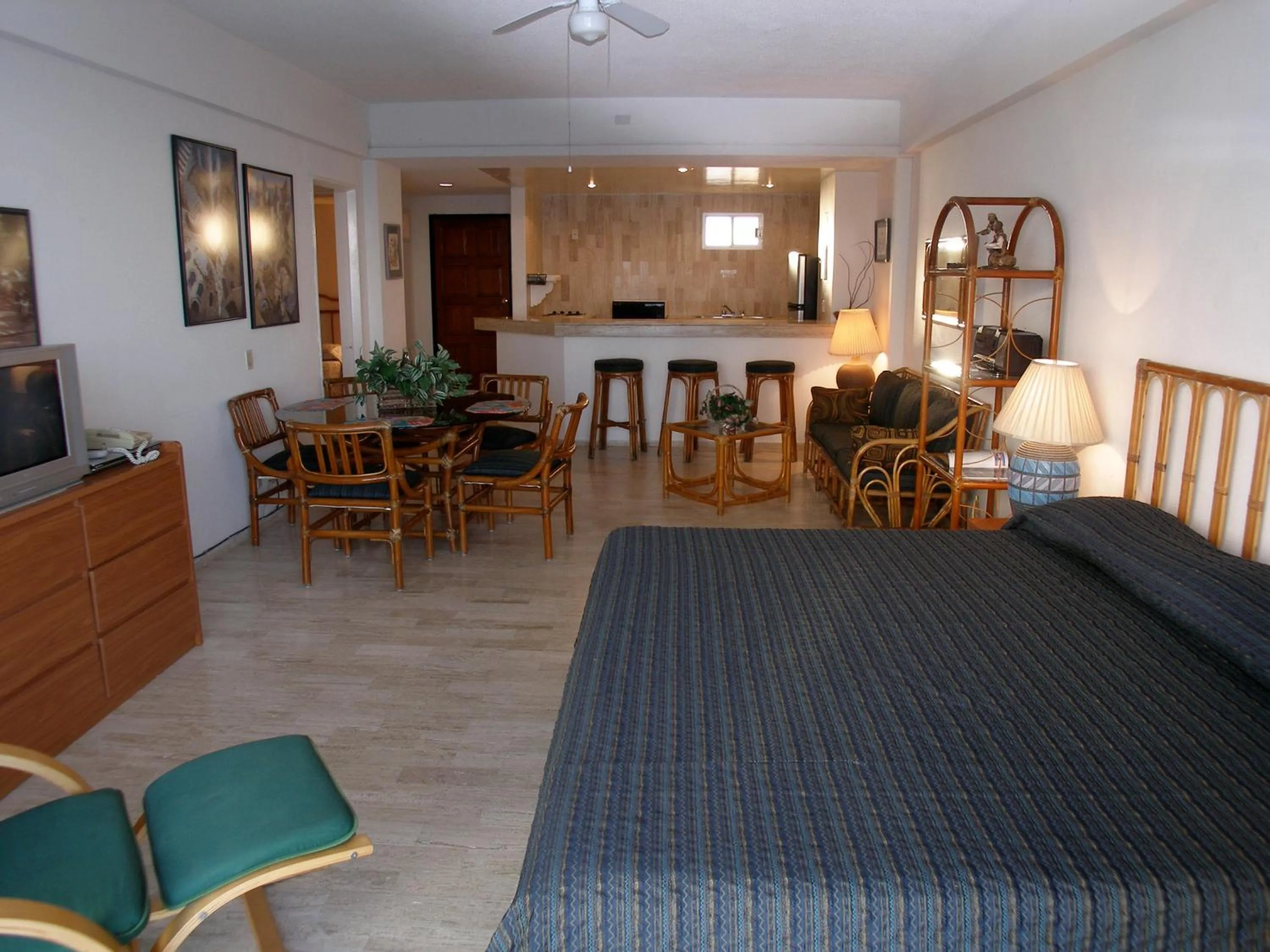 Photo of the whole room in Salvia Cancun Aparts