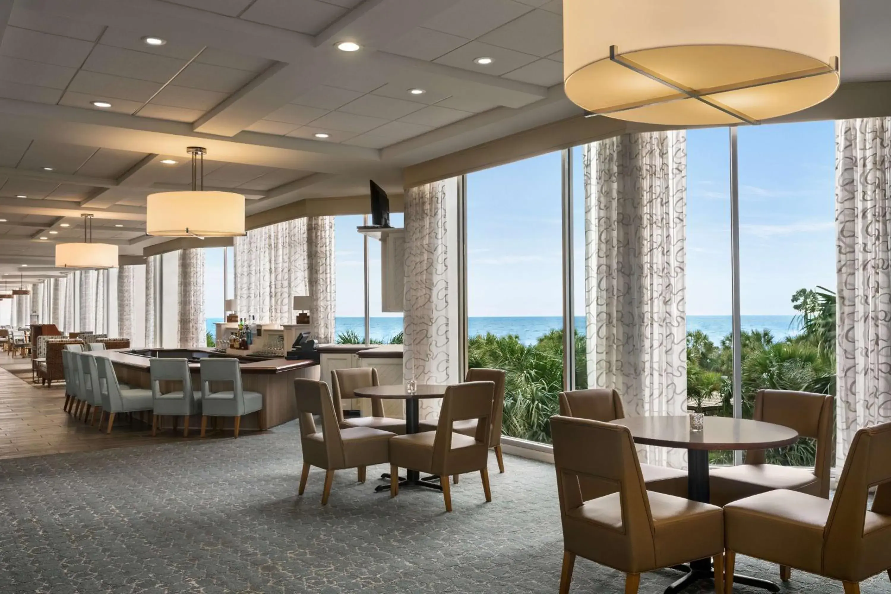 Lounge or bar in Hilton Myrtle Beach Resort Lounge or bar in Hilton Myrtle Beach Resort