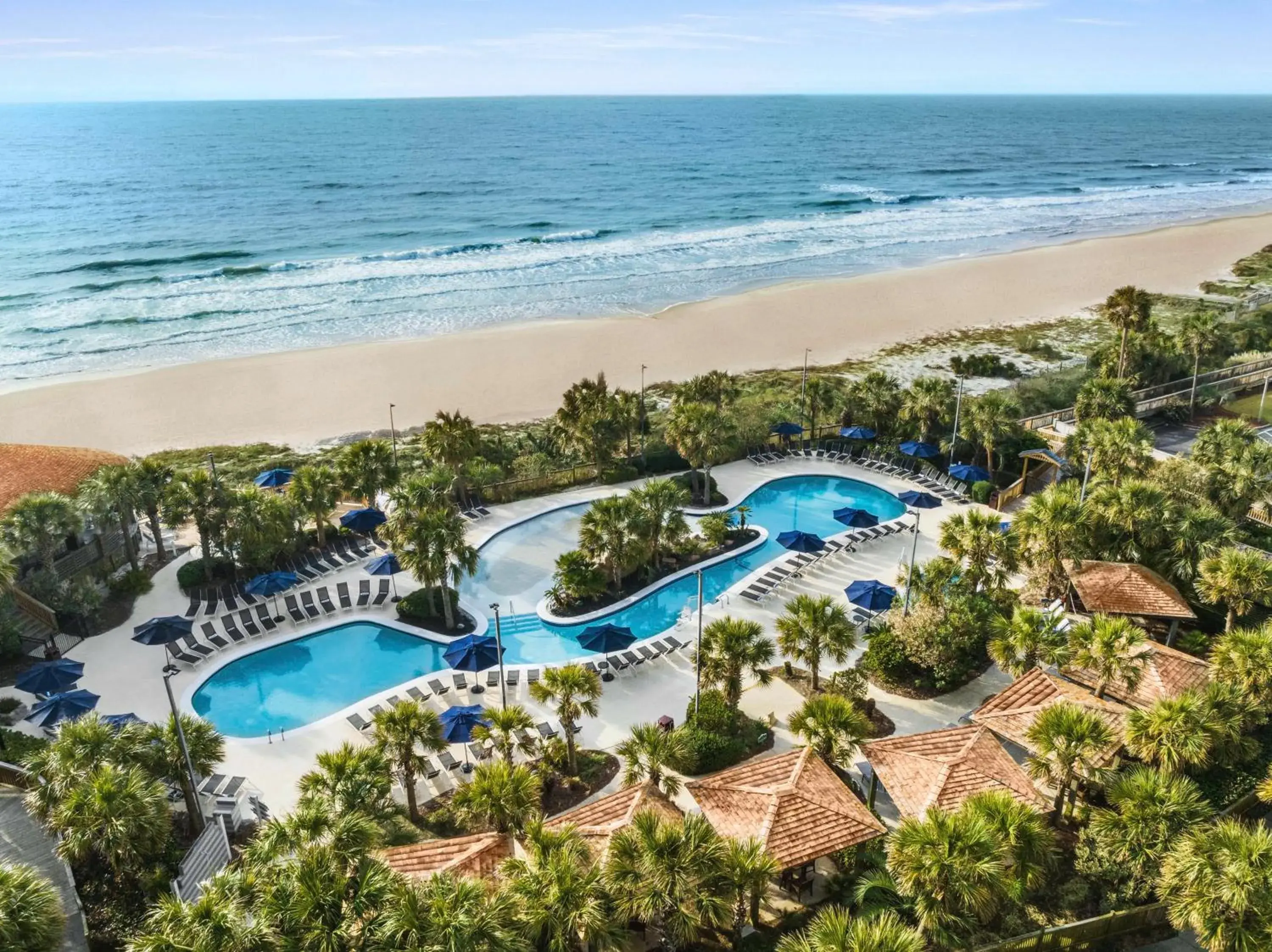 Pool view in Hilton Myrtle Beach Resort Pool view in Hilton Myrtle Beach Resort