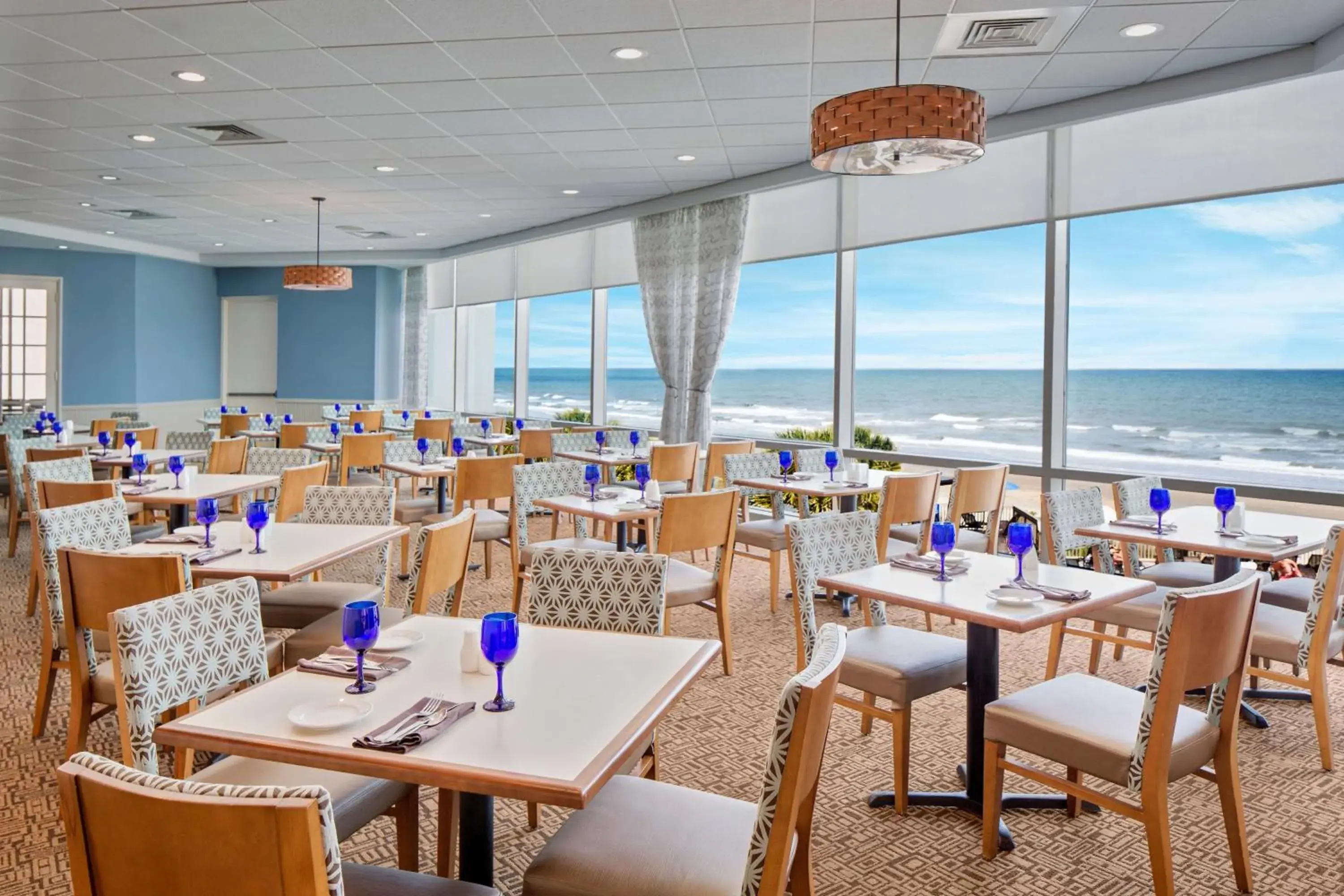 Restaurant/places to eat in Hilton Myrtle Beach Resort Restaurant/places to eat in Hilton Myrtle Beach Resort