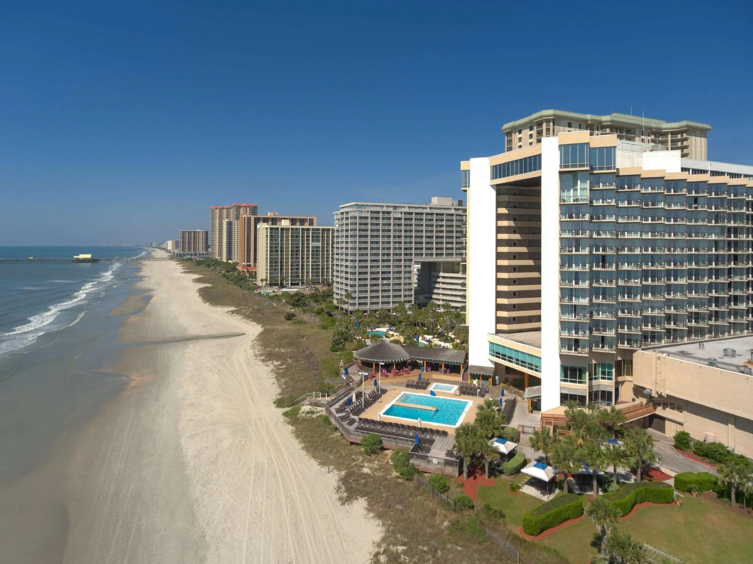 Property building in Hilton Myrtle Beach Resort