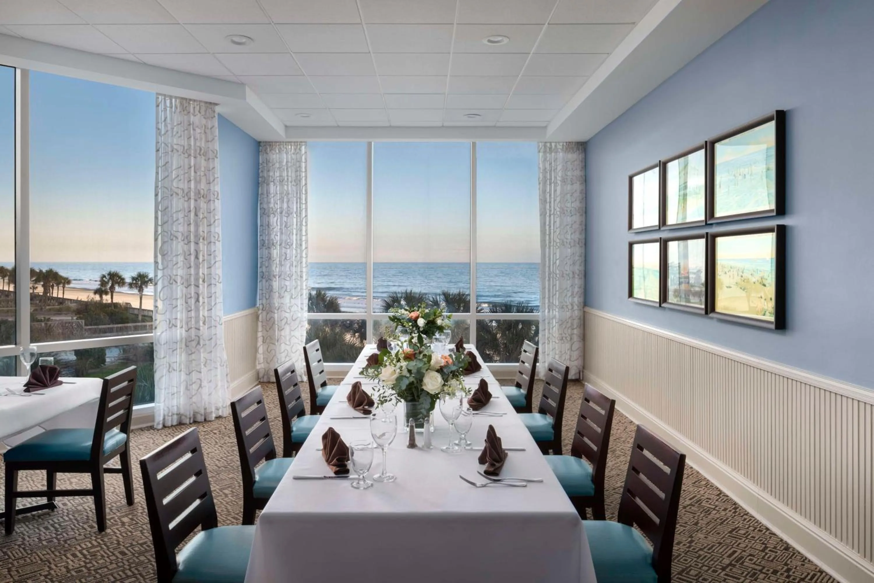 Restaurant/places to eat in Hilton Myrtle Beach Resort