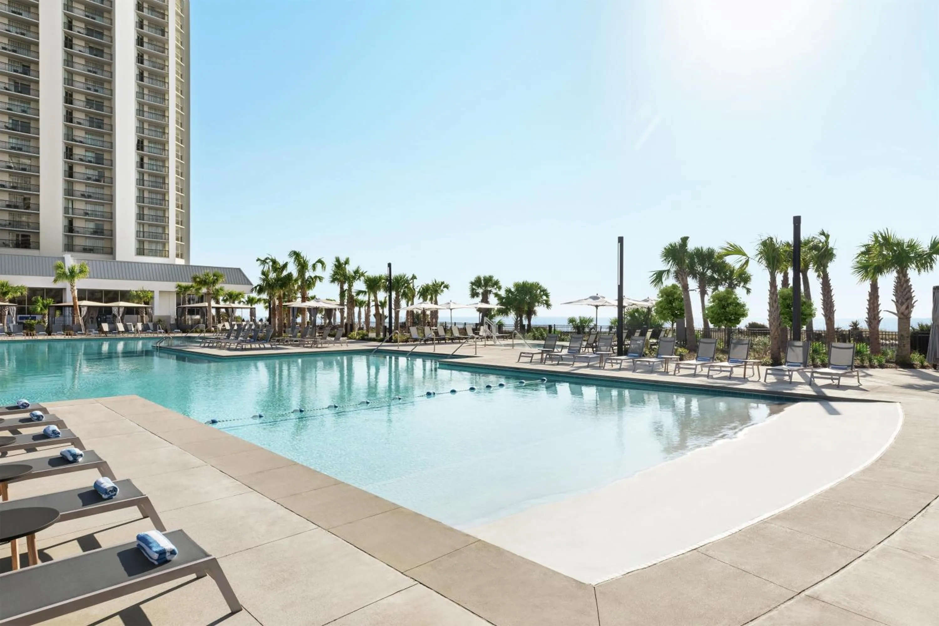 Pool view in Hilton Myrtle Beach Resort