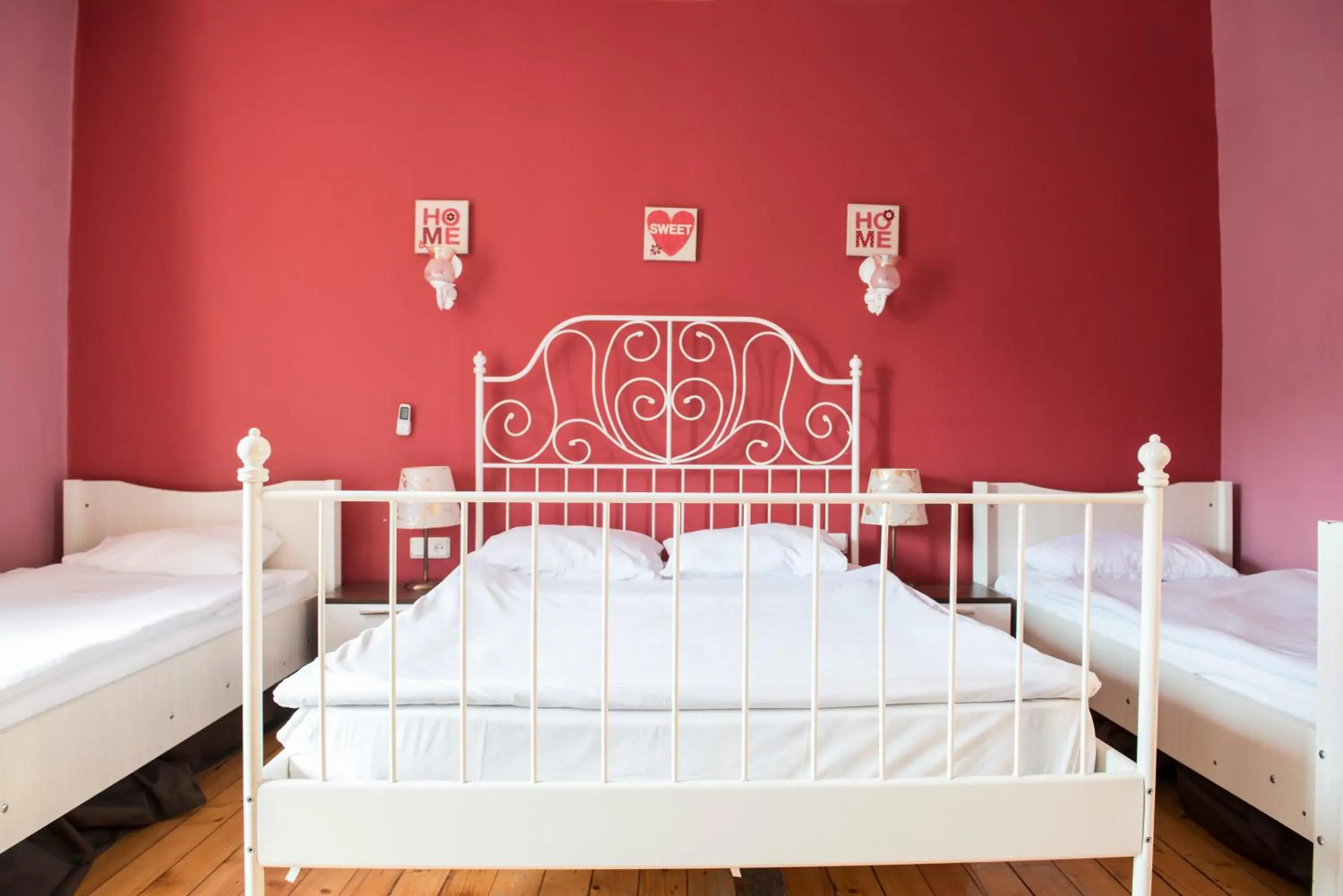 Bedroom, Bed in Cheers Midtown Hostel Bedroom, Bed in Cheers Midtown Hostel