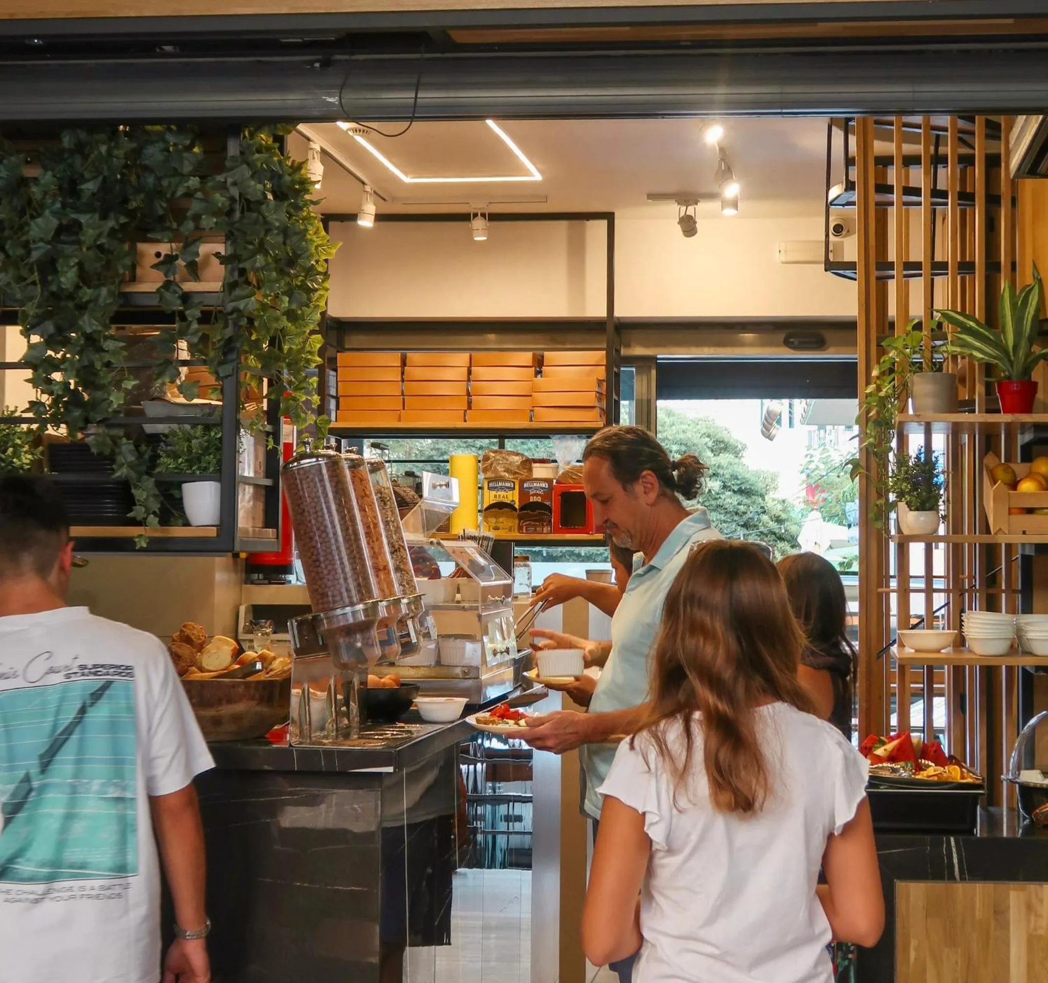 Breakfast in Athens Studios