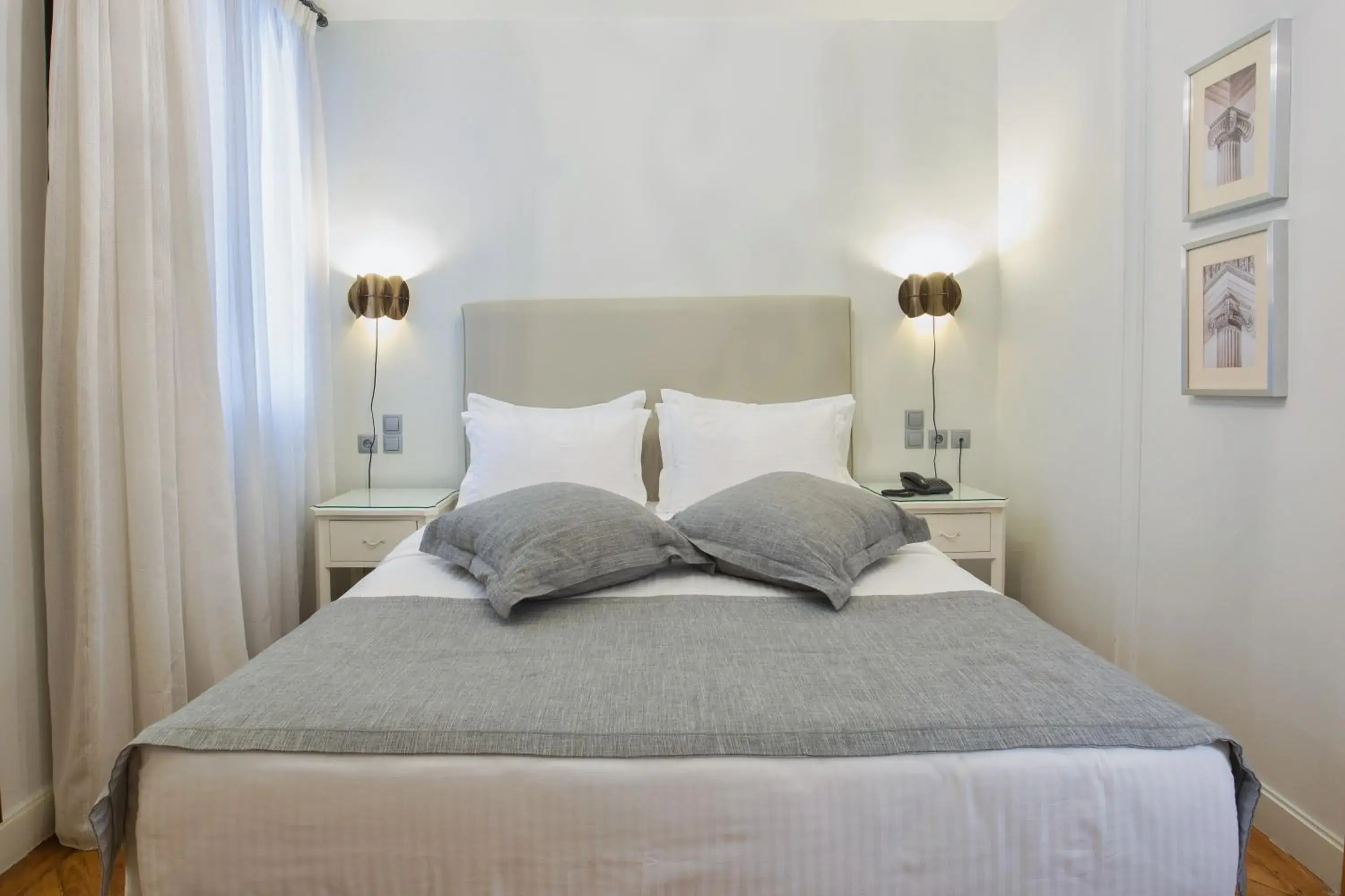 Small Double Room in Sweet Home Hotel Small Double Room in Sweet Home Hotel