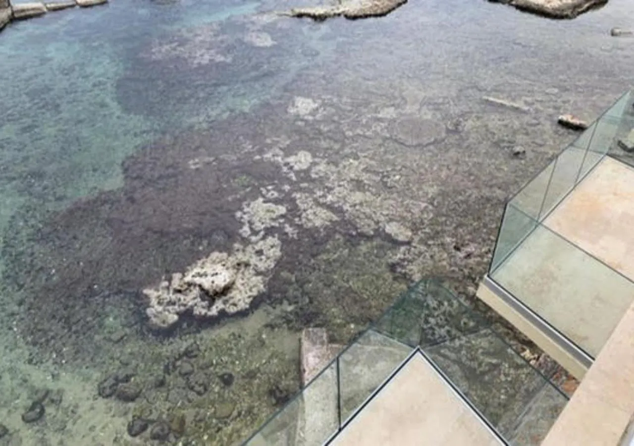 Property building in Re Dionisio Luxury Suites